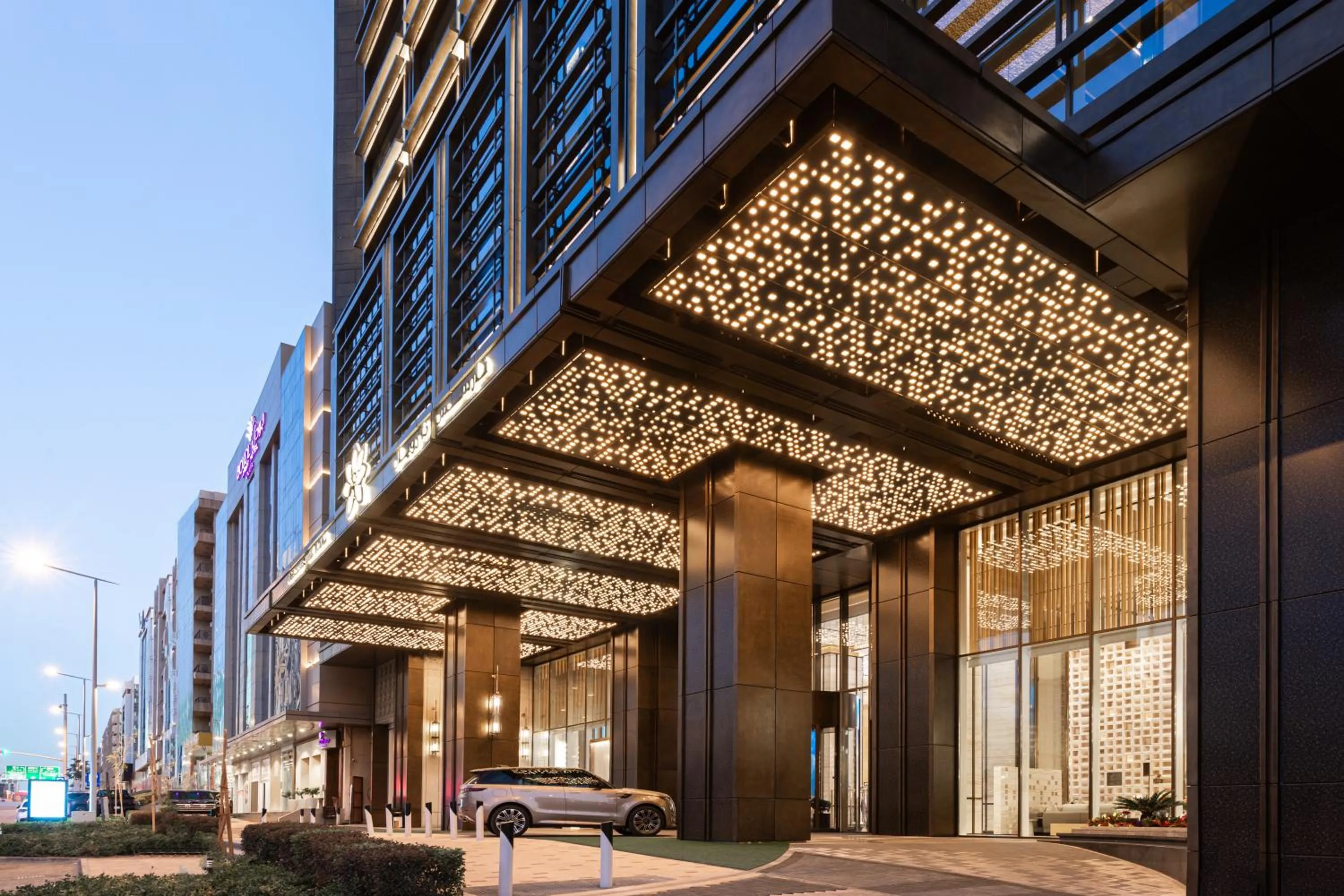 Property building in Narcissus The Royal Hotel