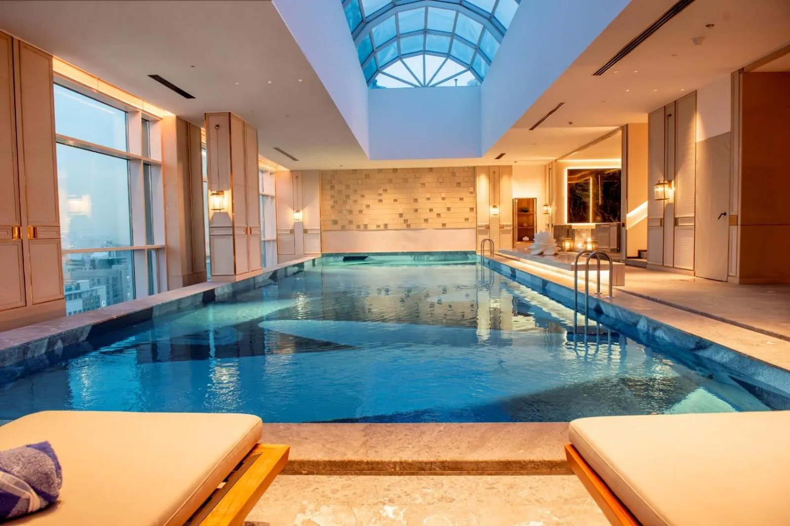 Swimming pool in Narcissus The Royal Hotel