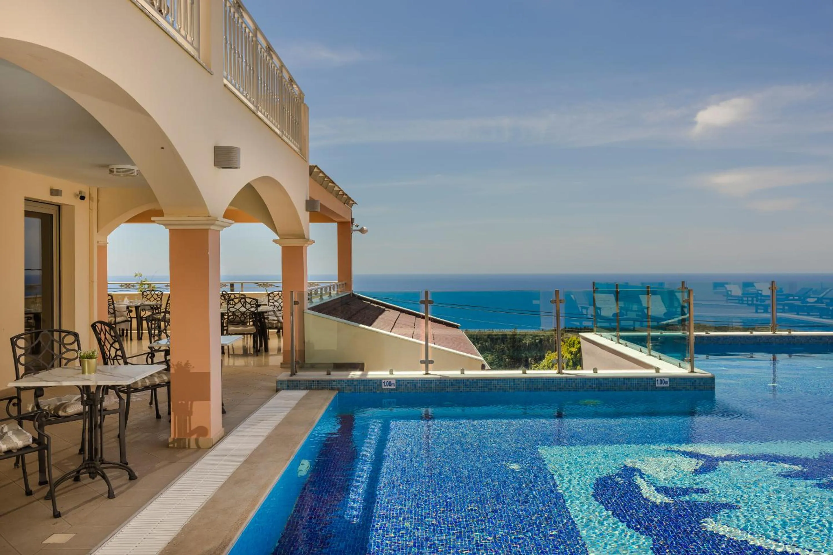 Patio in Belle View Hotel - Sea View & Sunset