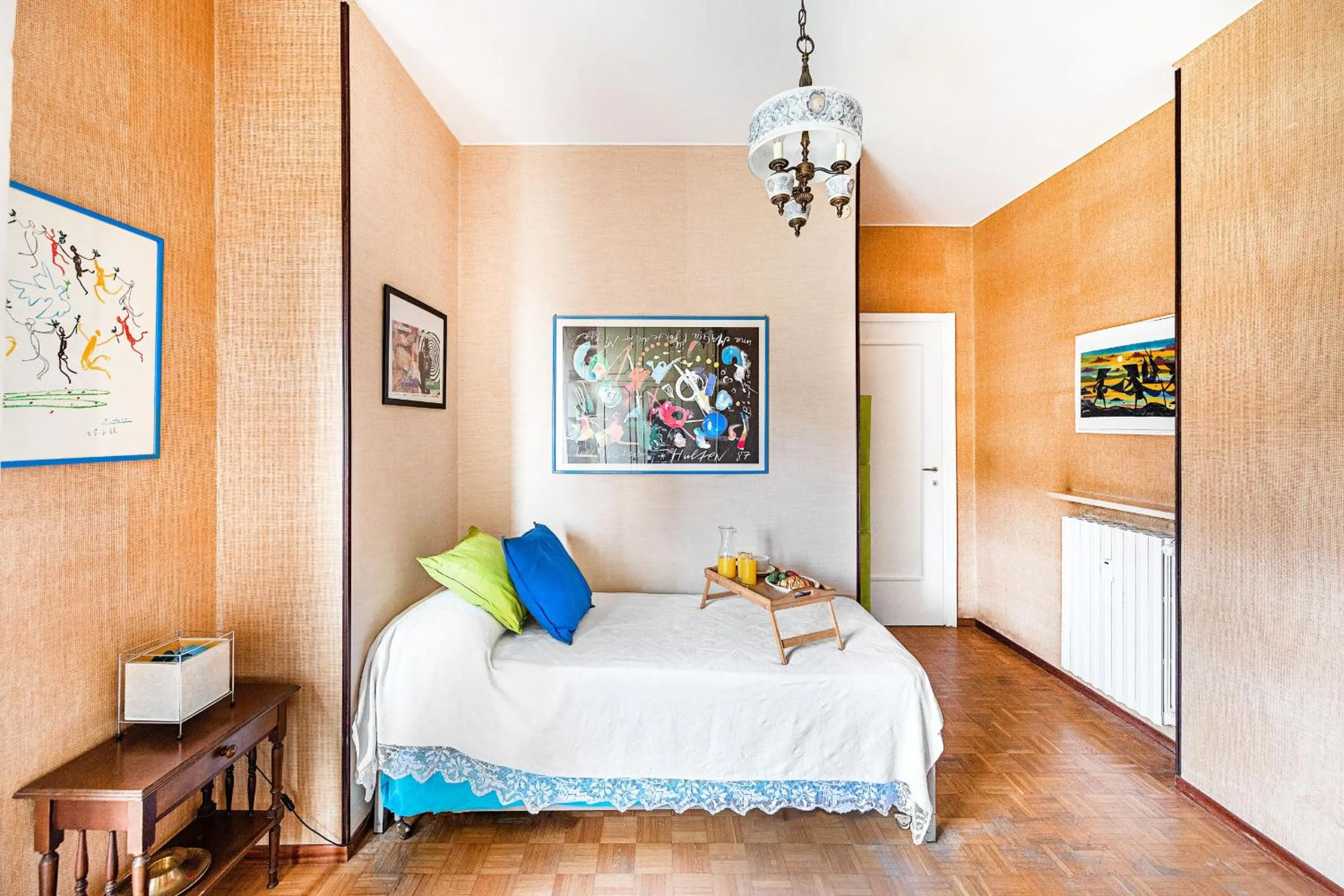 Bed in Le Orchidee 19 by Wonderful Italy