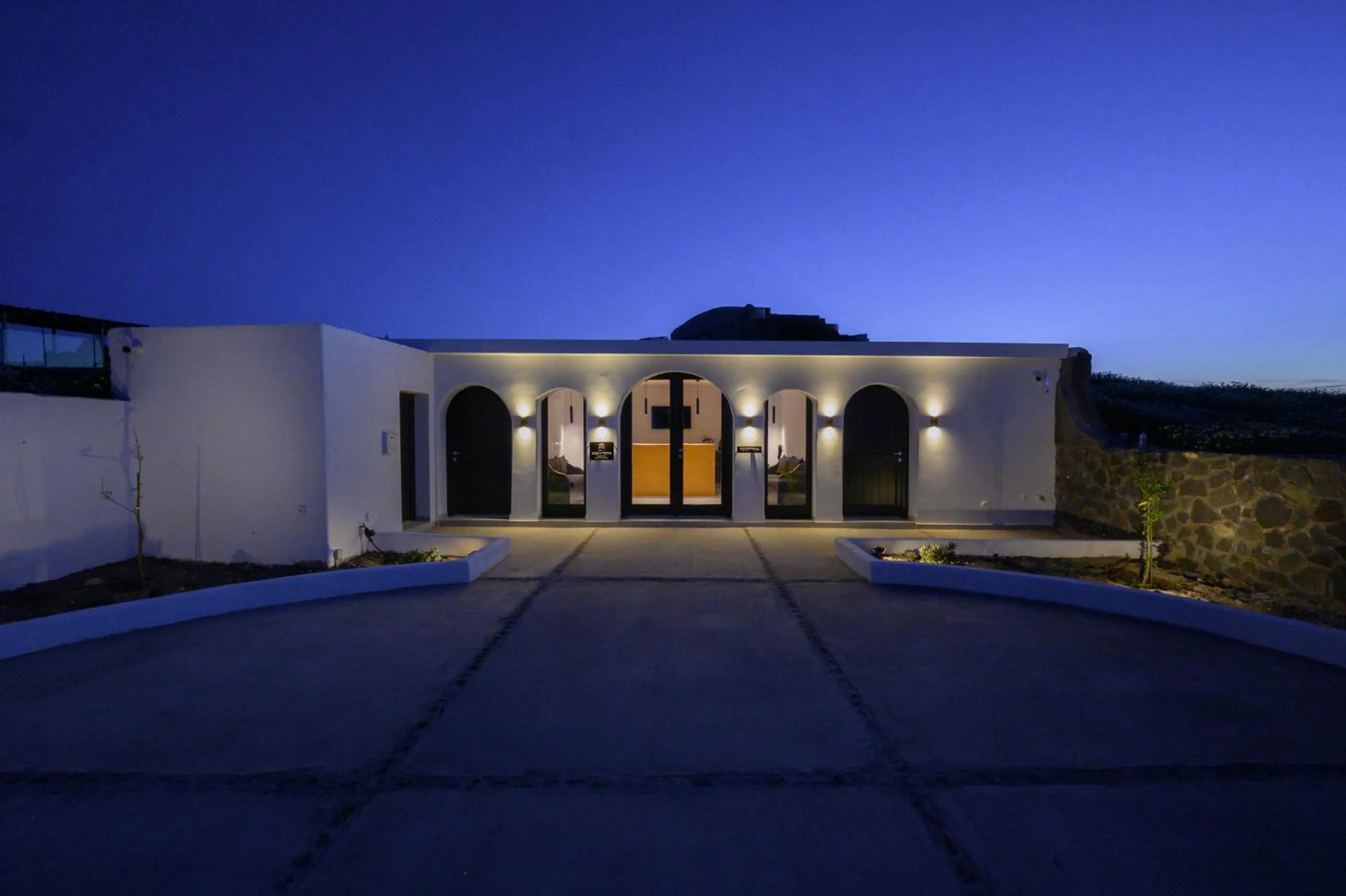 Property building in Arany Terra