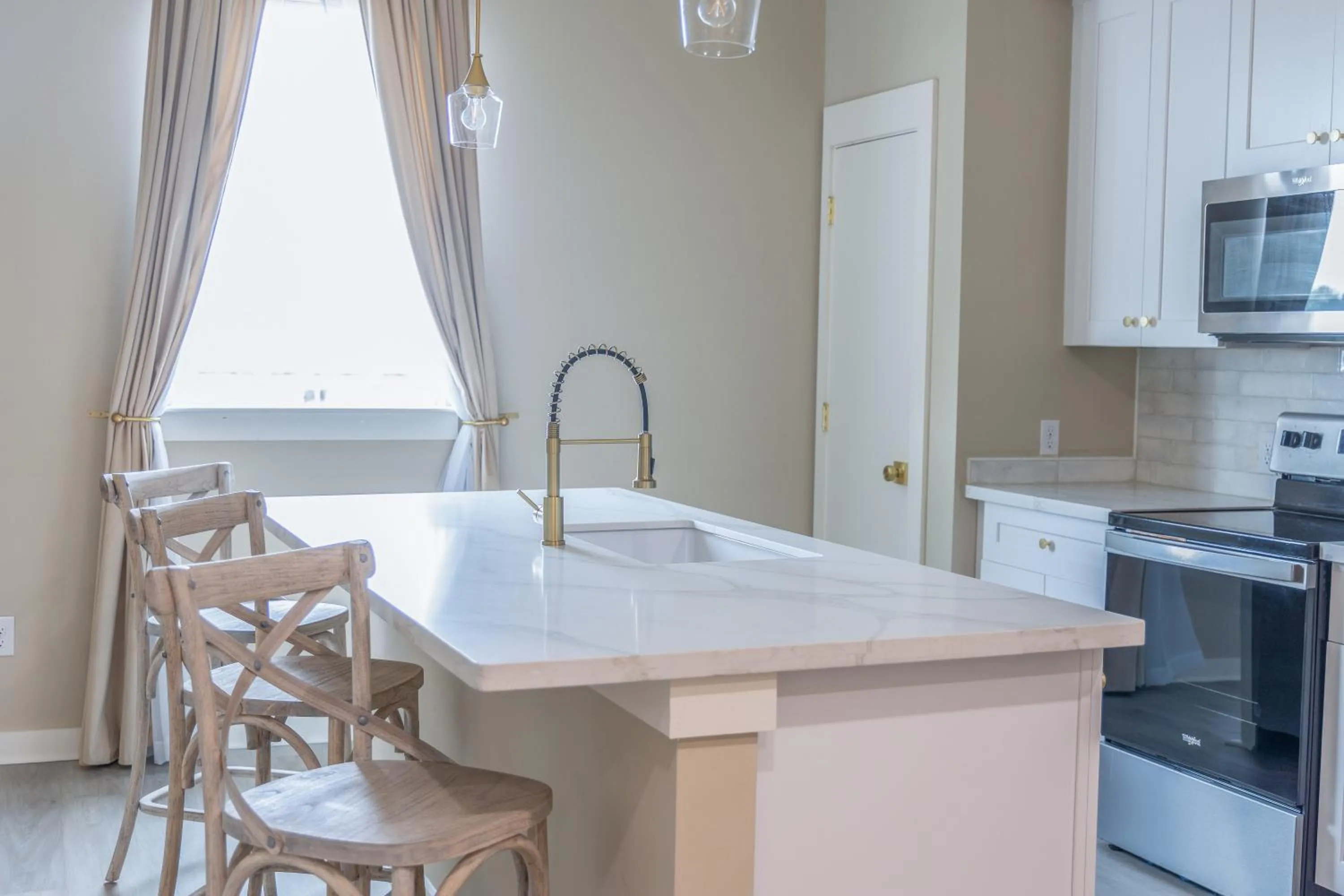 Hotel Whiskey in Pascagoula