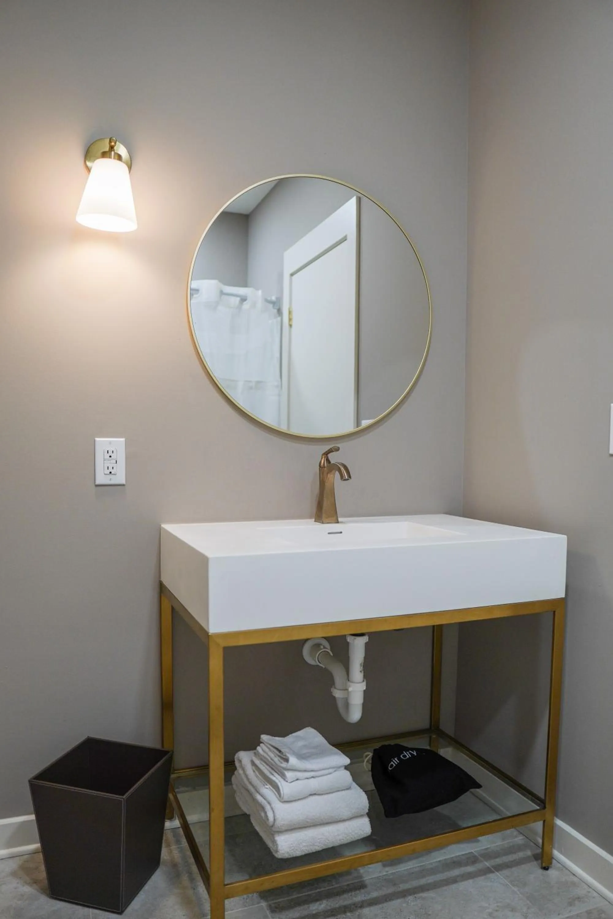 Hotel Whiskey in Pascagoula