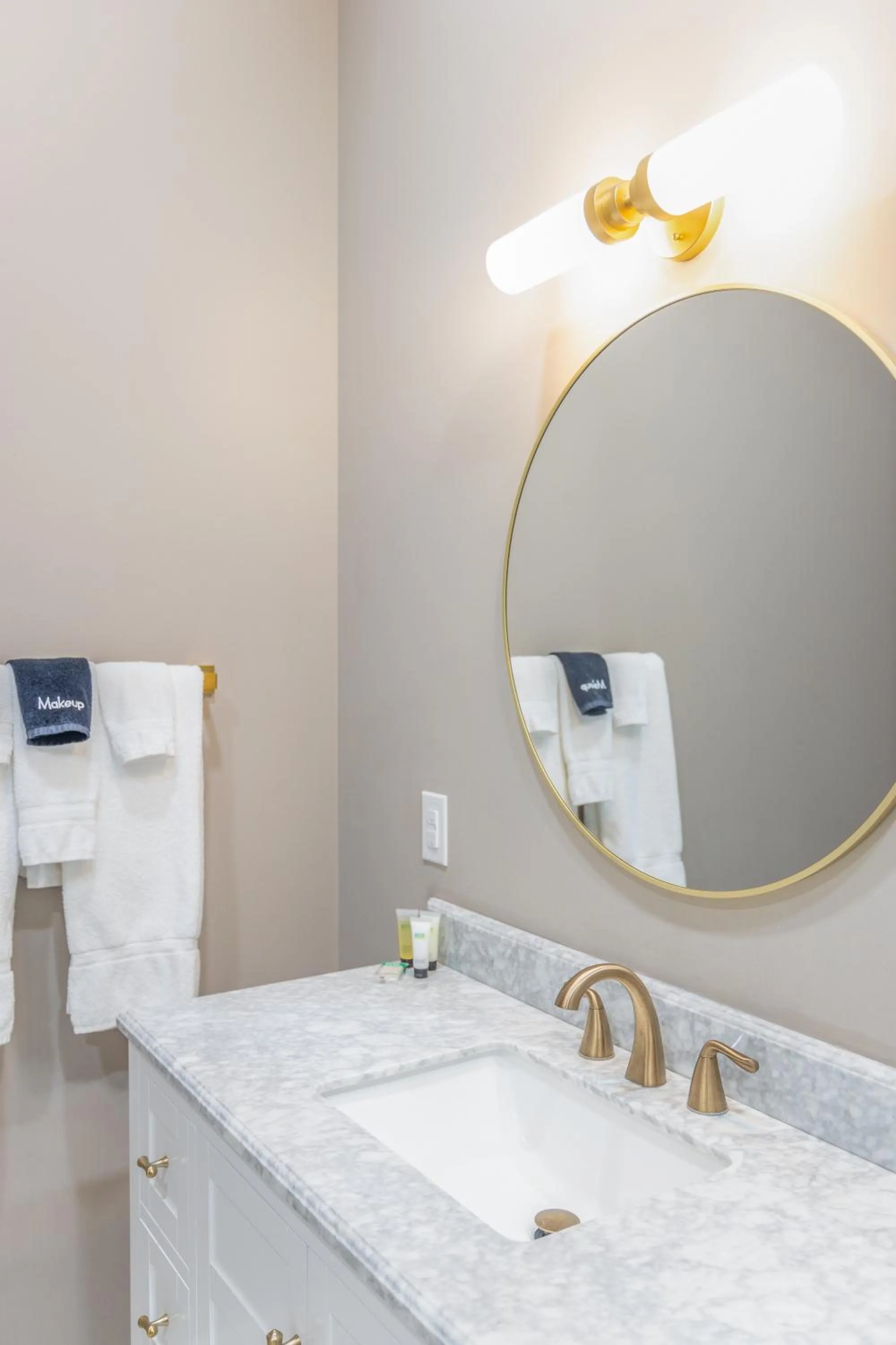 Hotel Whiskey in Pascagoula