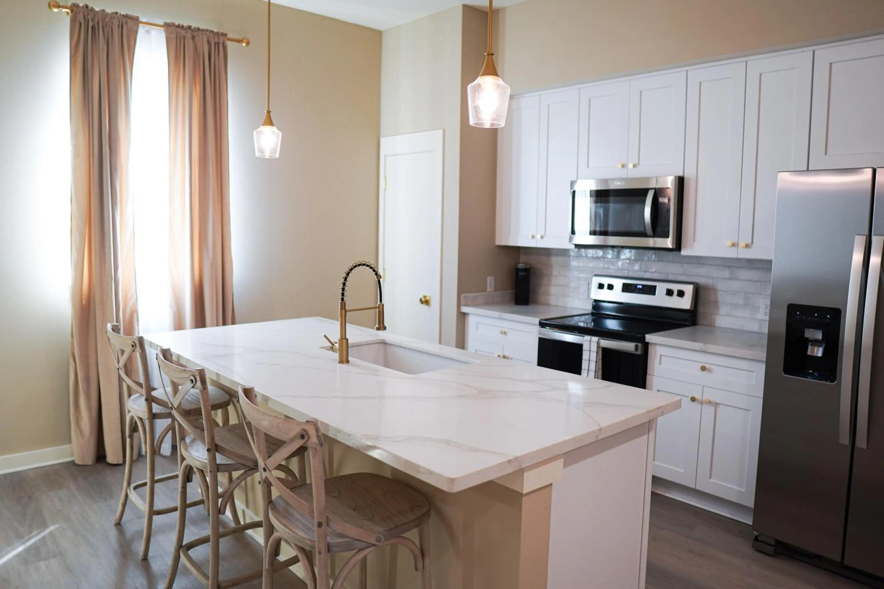 Hotel Whiskey in Pascagoula