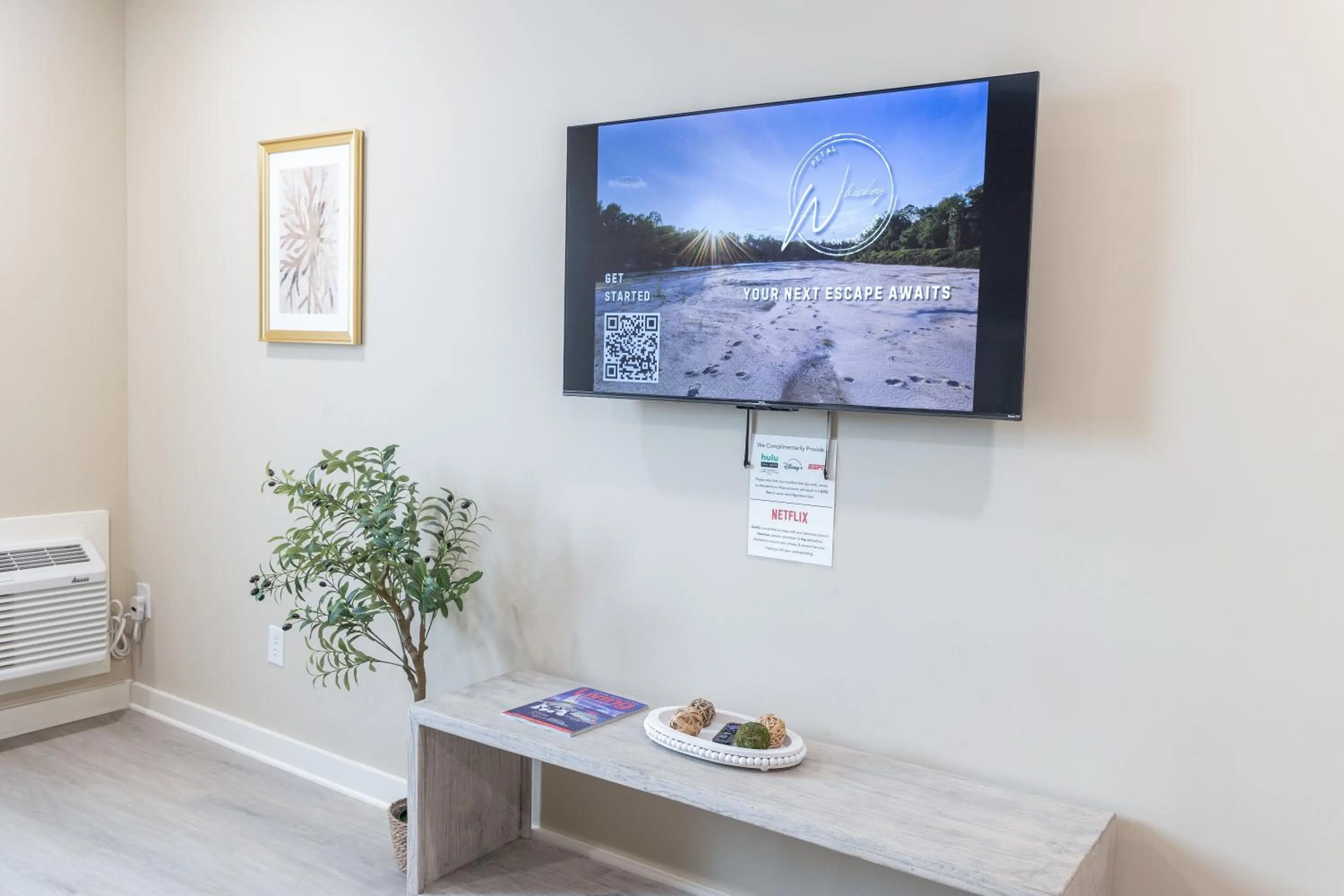 Hotel Whiskey in Pascagoula