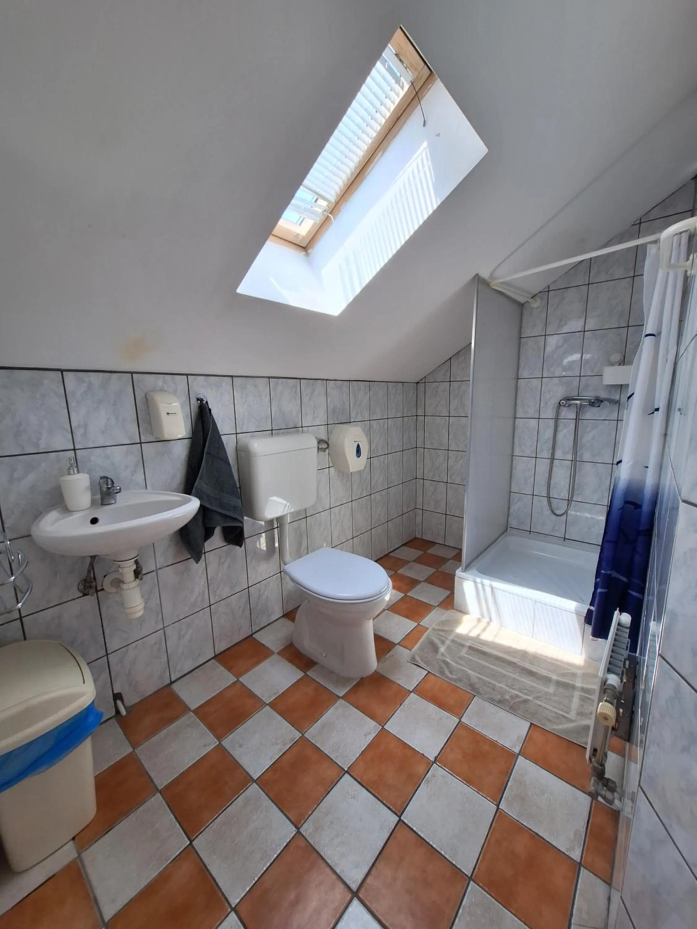 Shower in Lila Akác Vendégház Esztergom