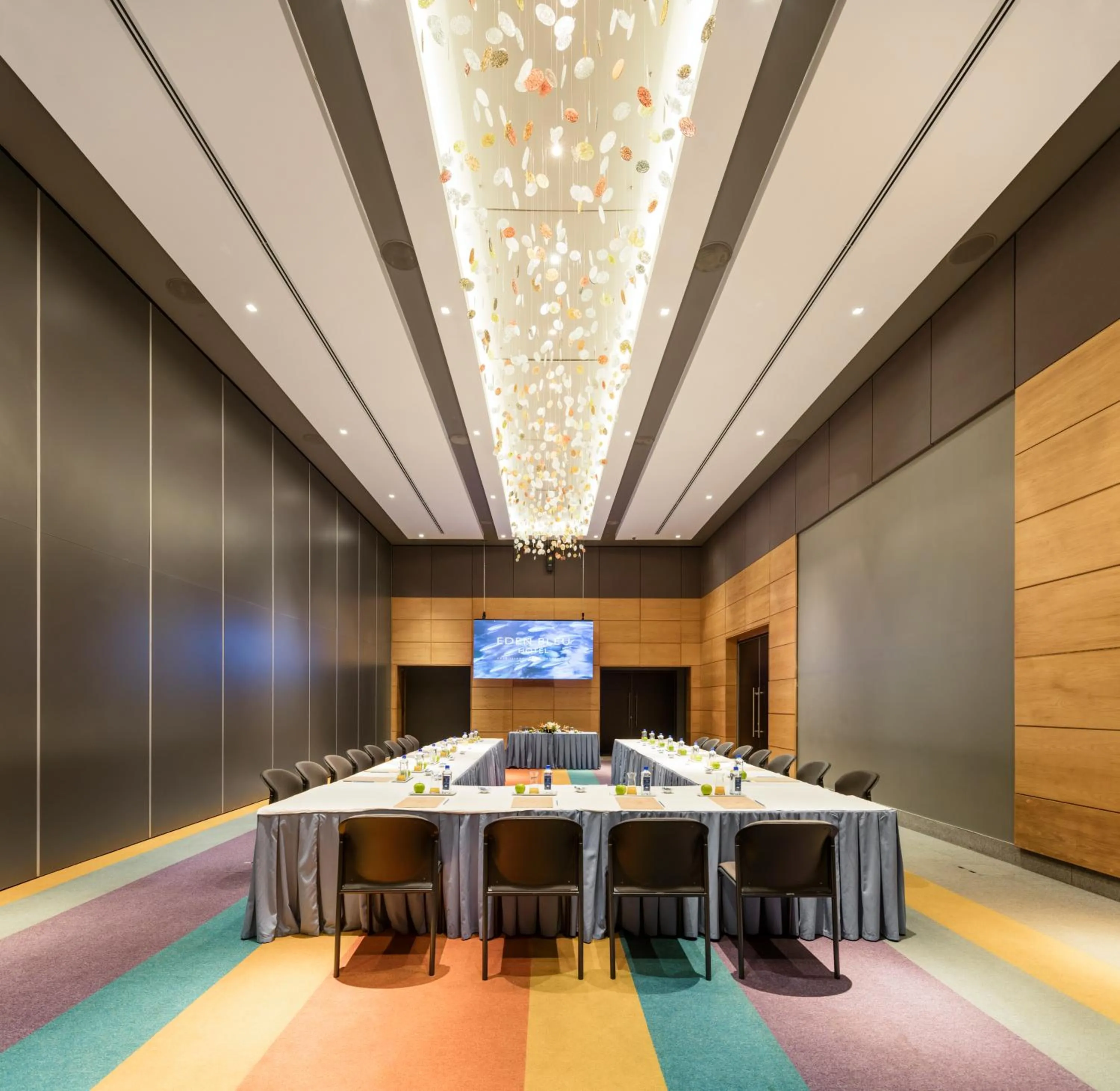 Meeting/conference room in Eden Bleu Hotel