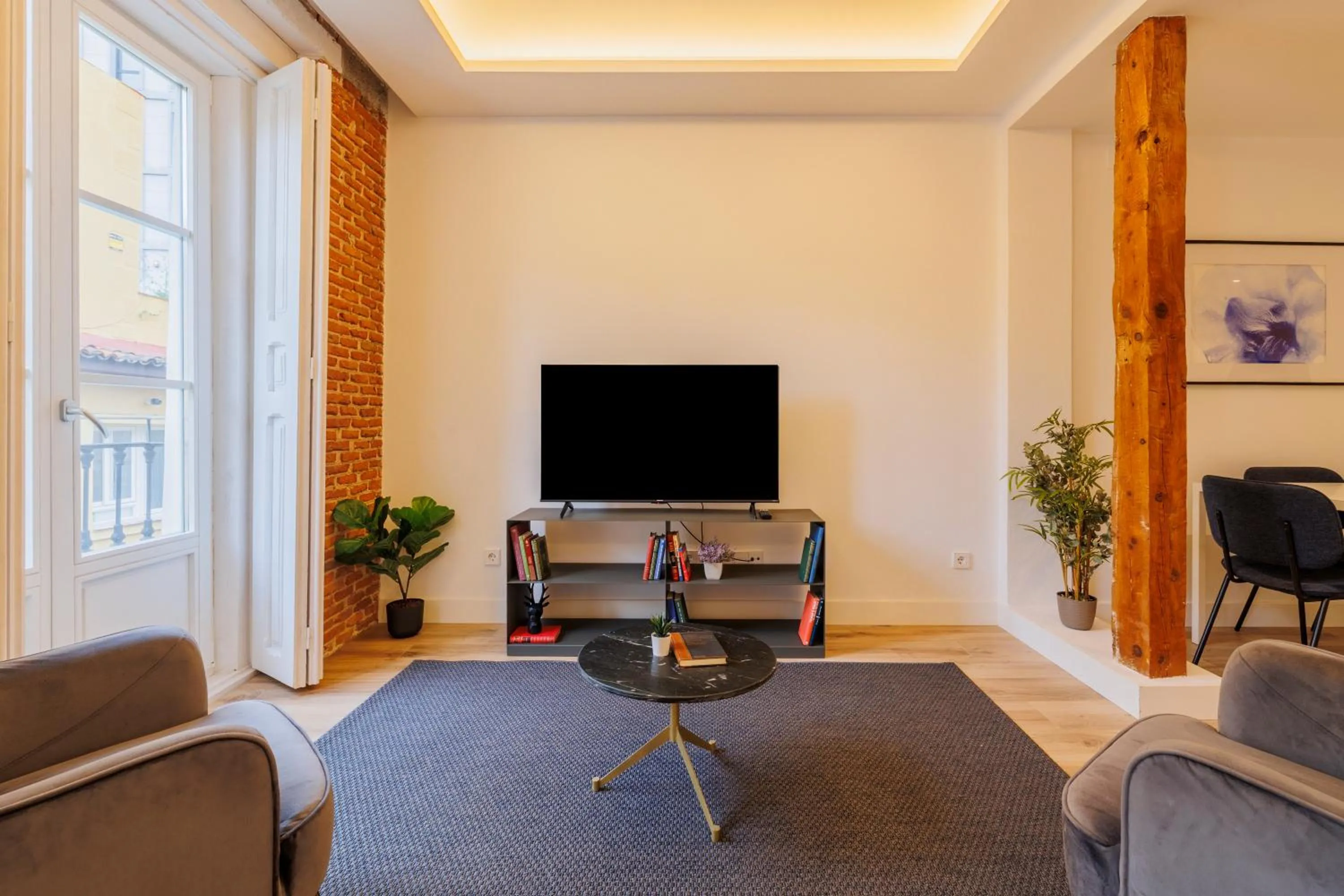 Living room in Fomento by Wynwood House