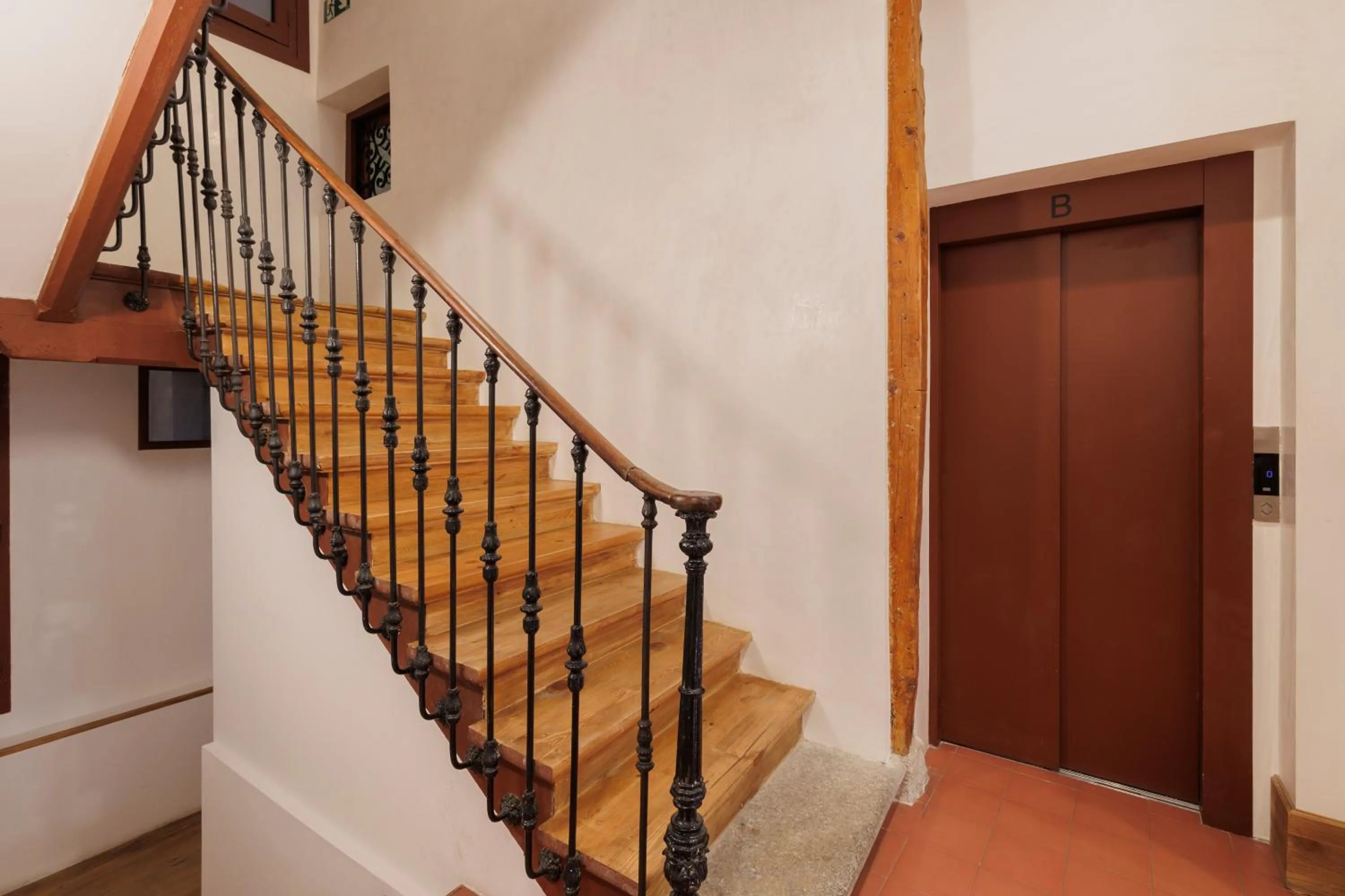 Property building in Fomento by Wynwood House