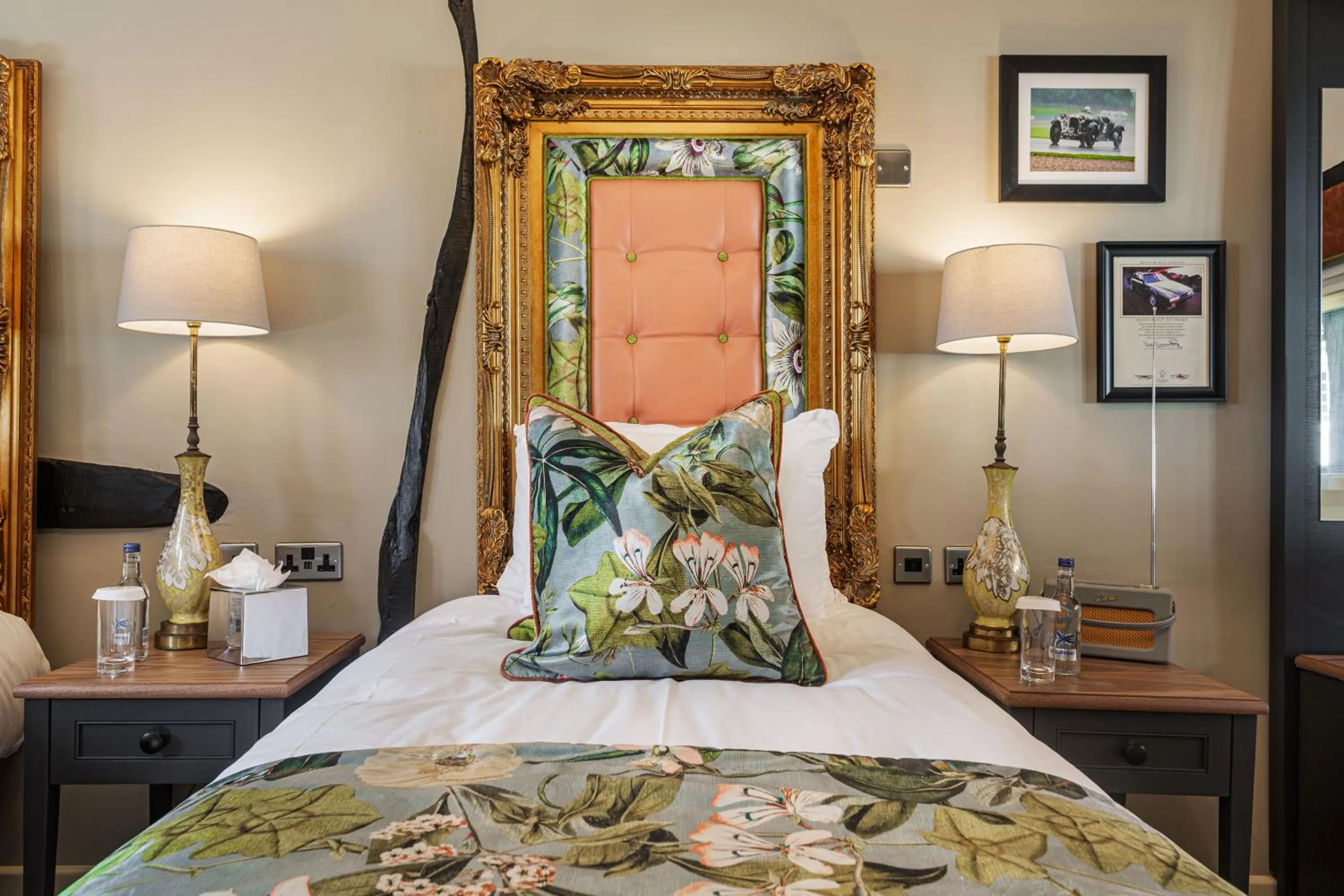 Bed in The George Hotel, Dorchester-on-Thames, Oxfordshire - The Coaching Inn Group
