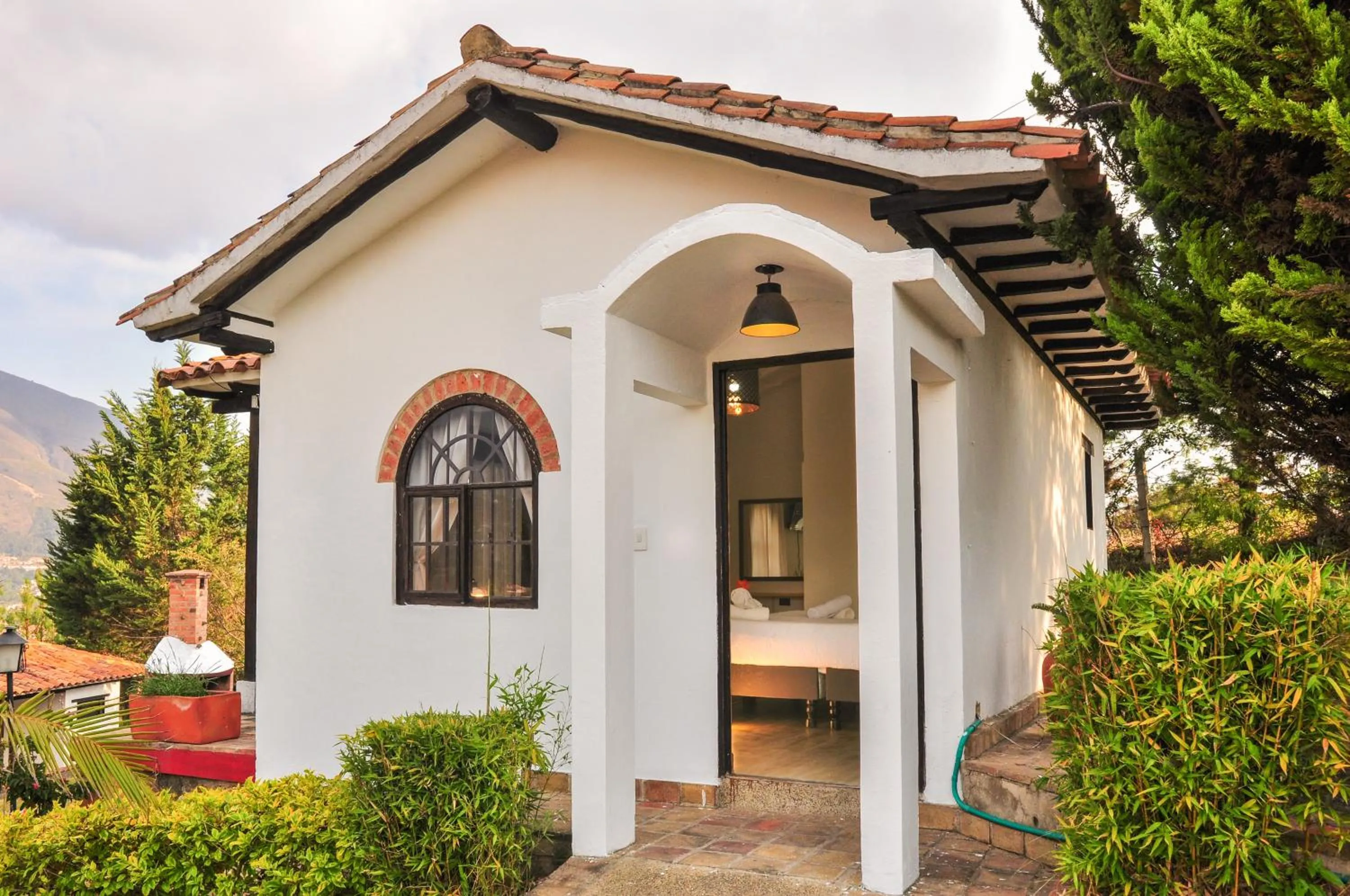 Photo of the whole room in Hotel el Mirador Villa de Leyva