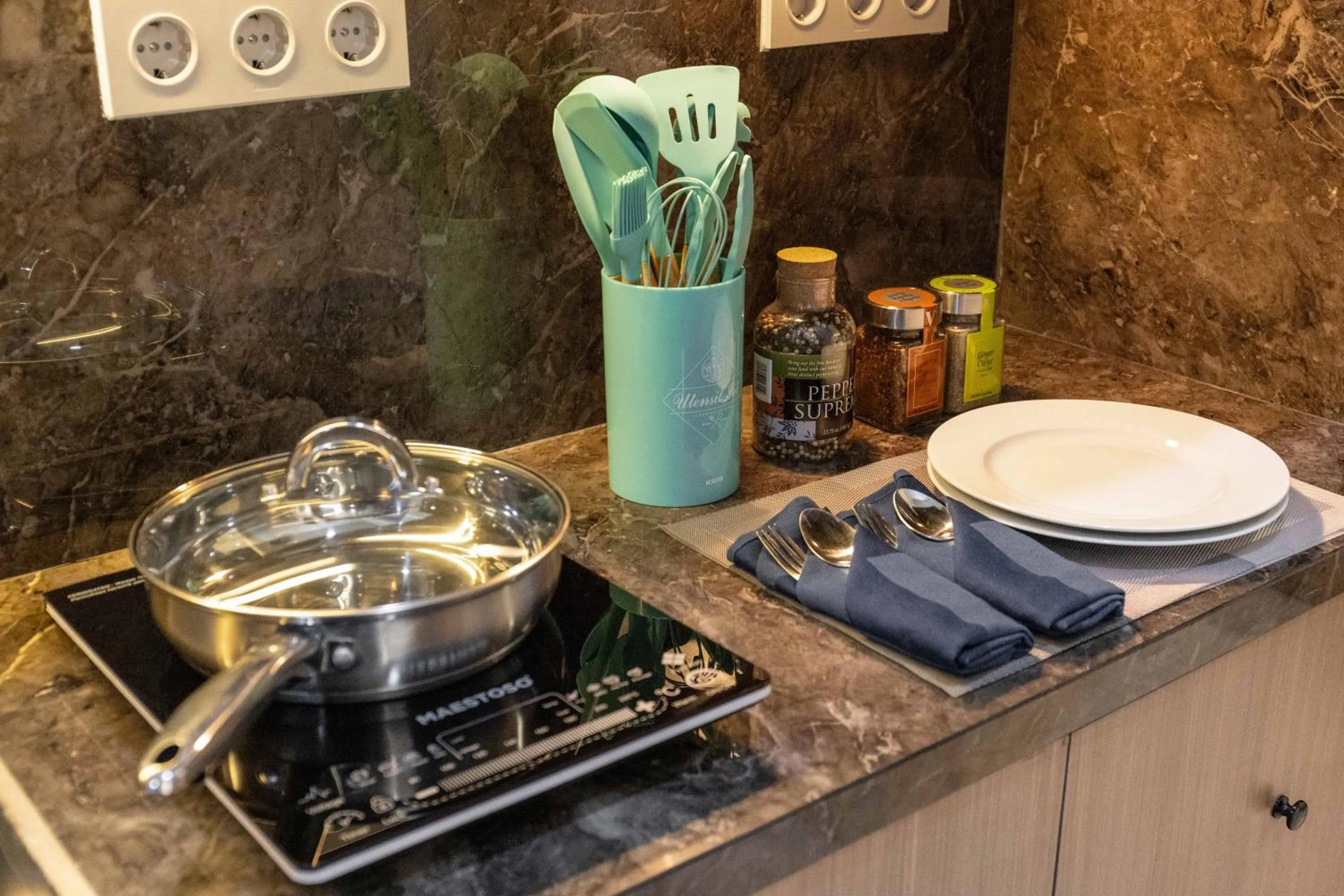 Kitchen or kitchenette in Verdant Bali Sekar Sari