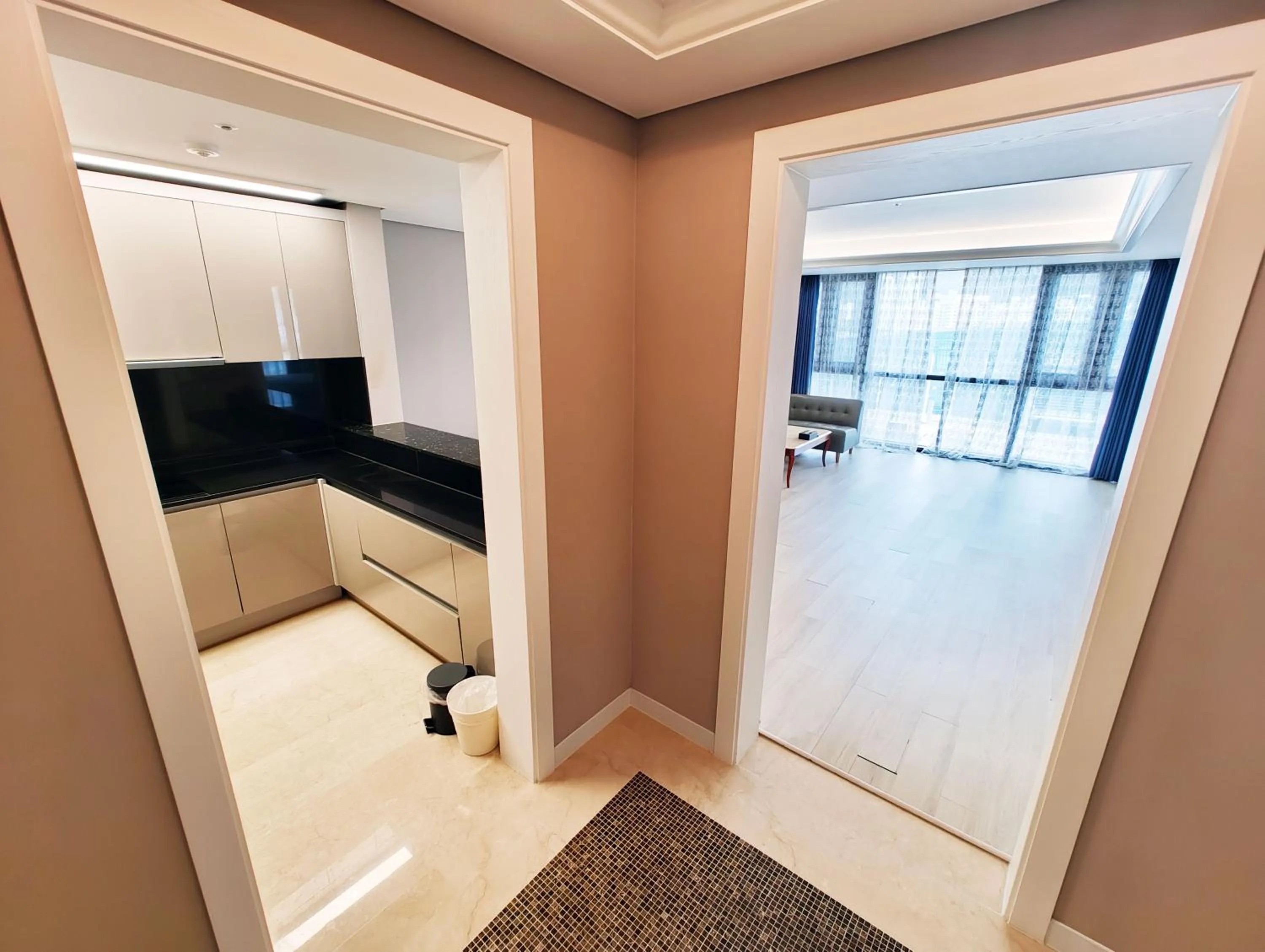 W Residence Hotel Centum City