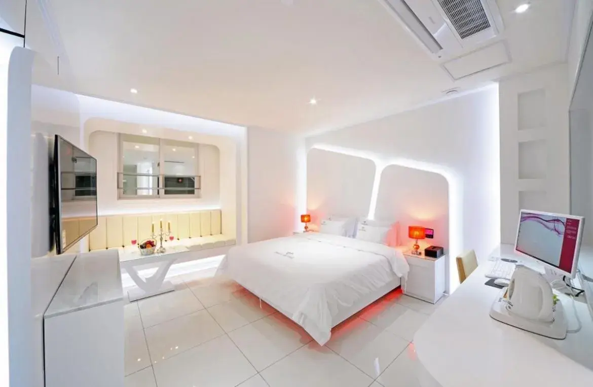 Zara Hotel Peace Square Zara Hotel Peace Square