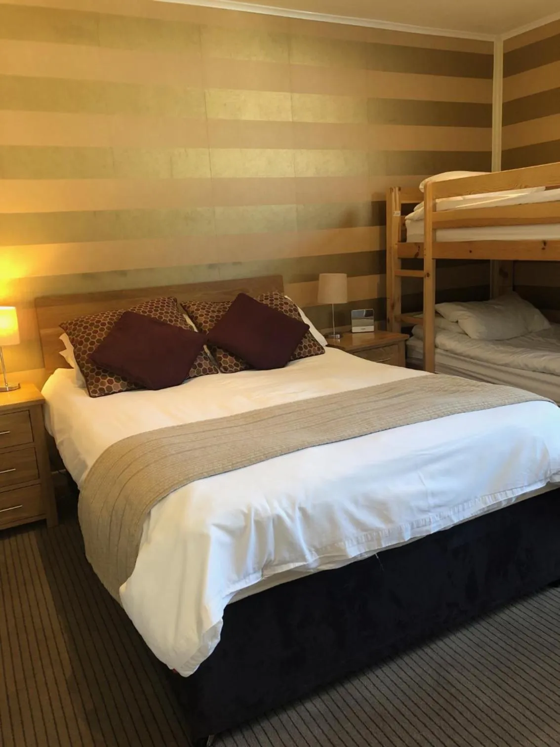 Bed in The Dog & Partridge Country Inn