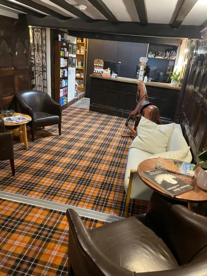 The Dog & Partridge Country Inn