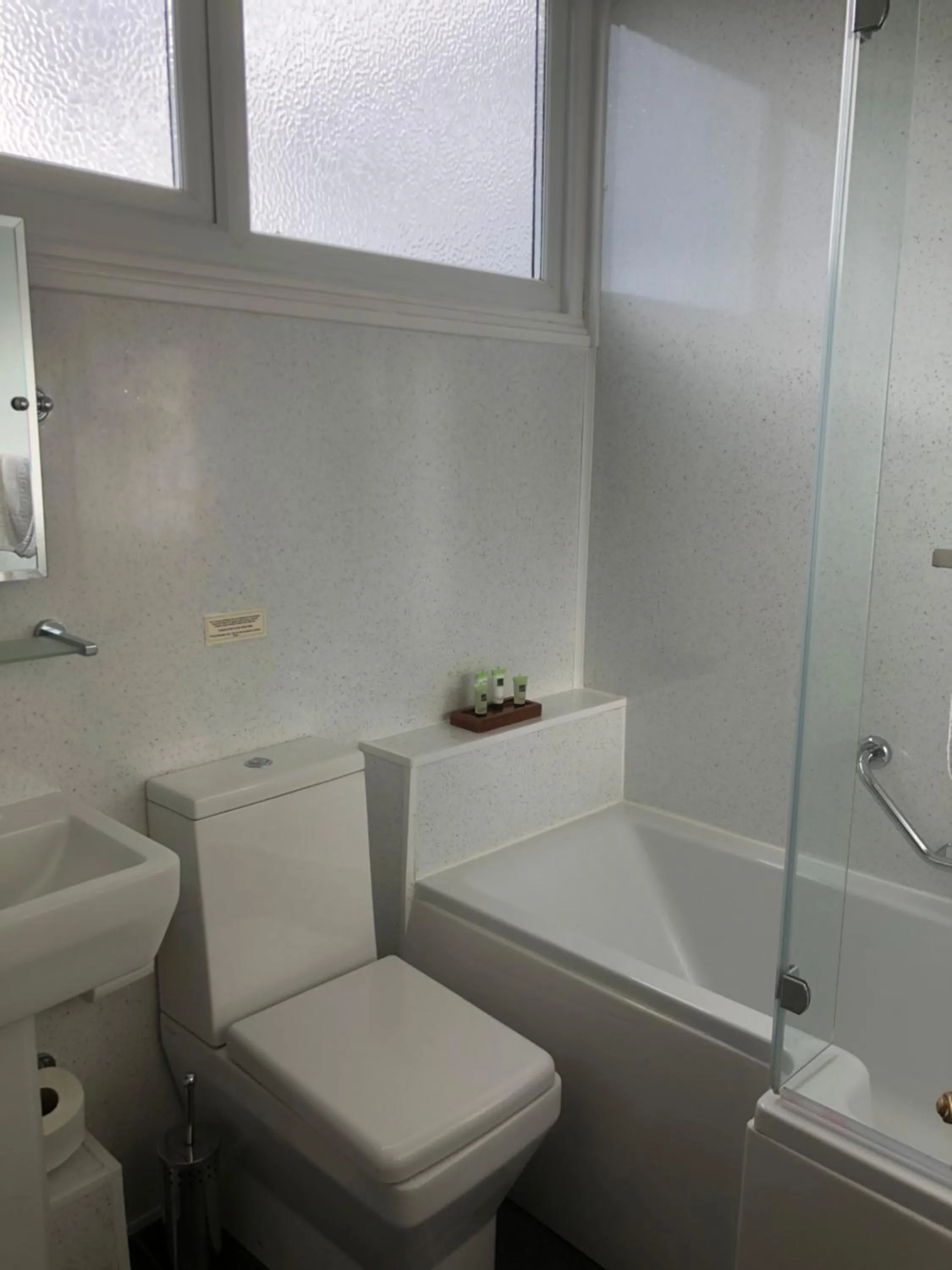 The Dog & Partridge Country Inn