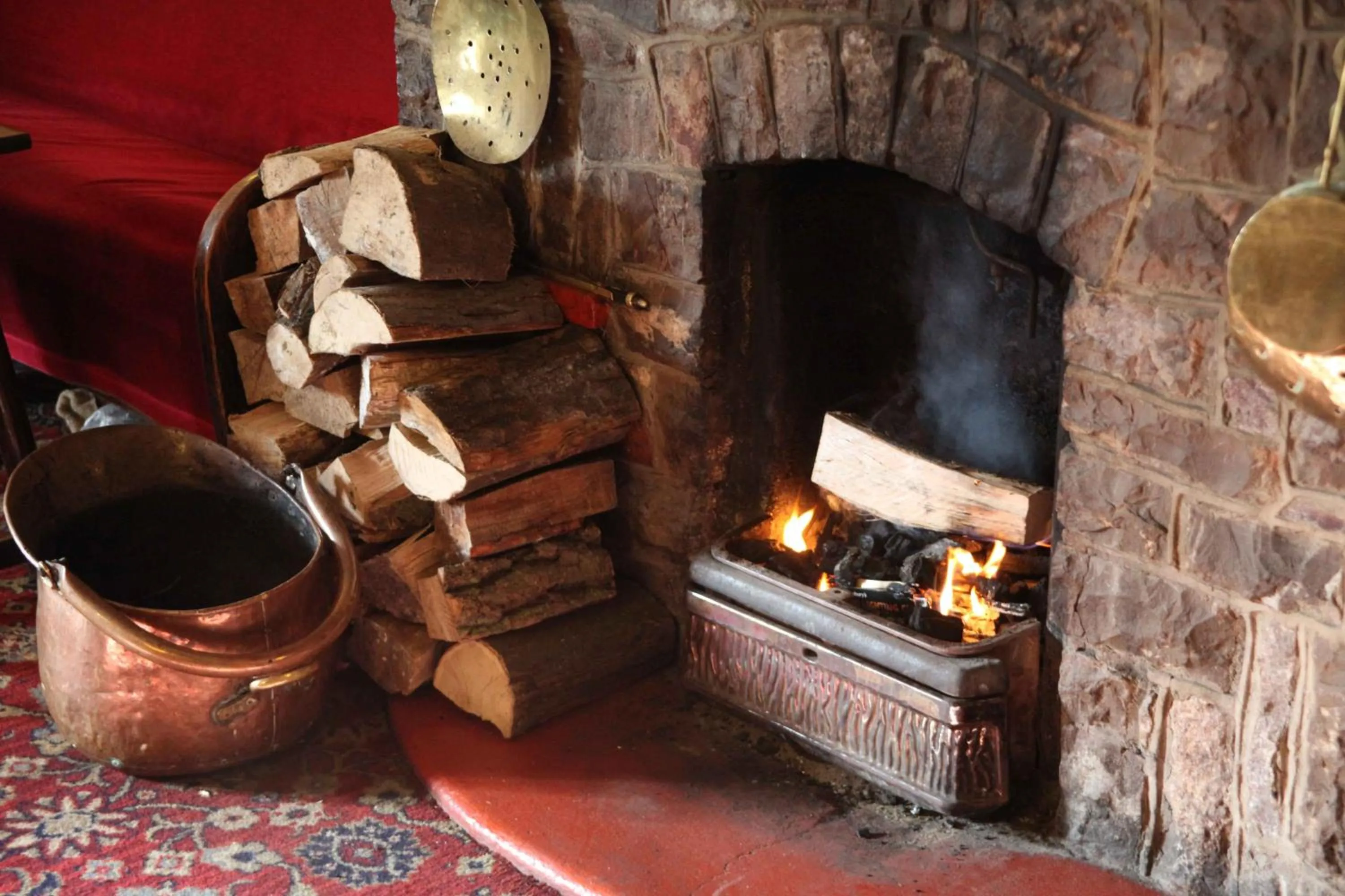 Decorative detail in The Dog & Partridge Country Inn