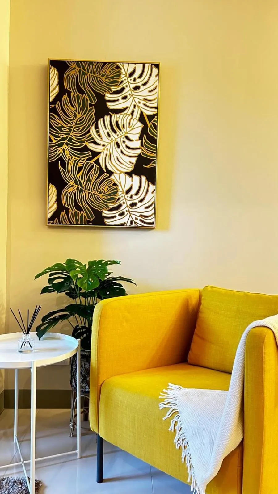 Seating area in Uptown Parksuites Tower Two - BGC Taguig, Manila