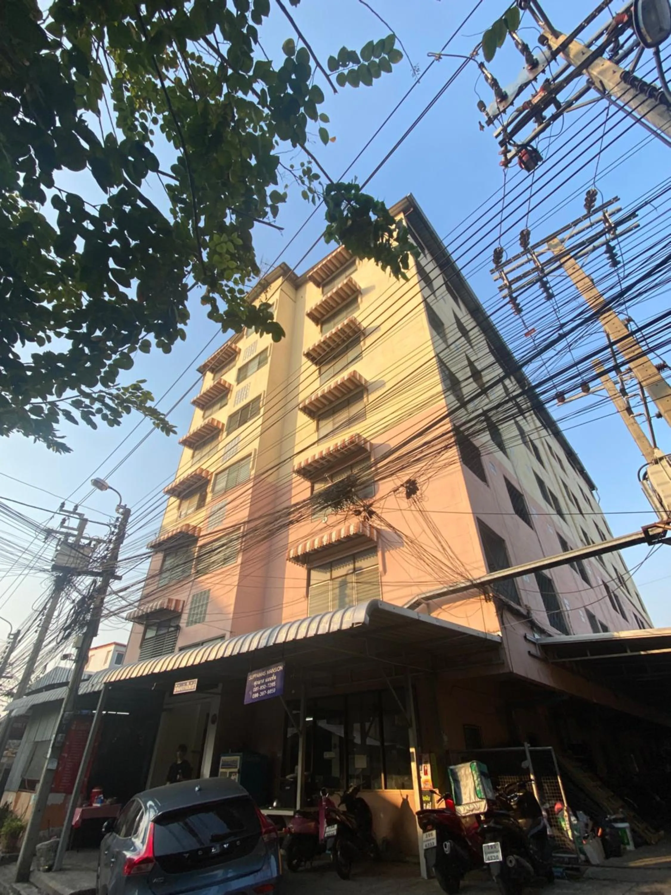 Suppamas Mansion ศุภมาส แมนชั่น