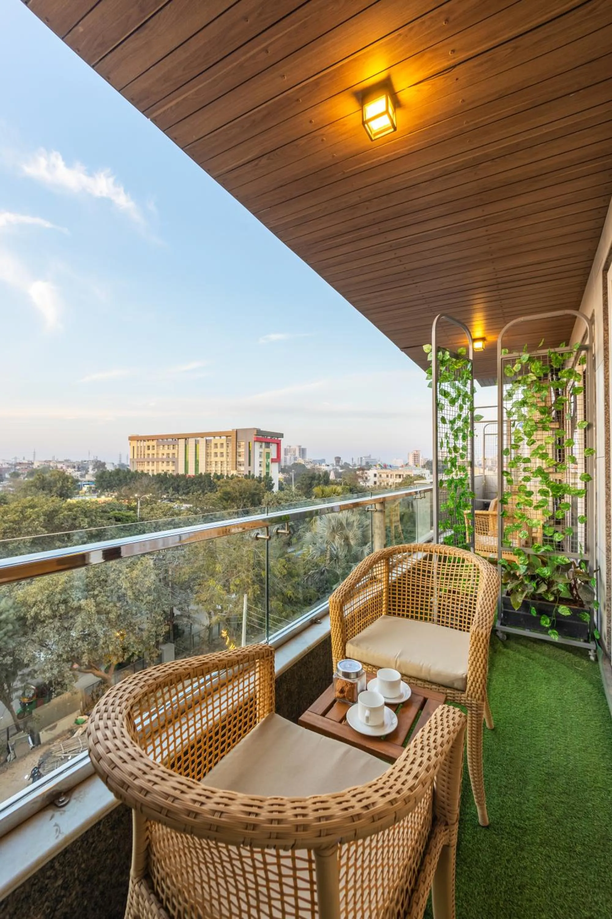 Balcony/Terrace in Hotel Bawa Gurgaon Medanta