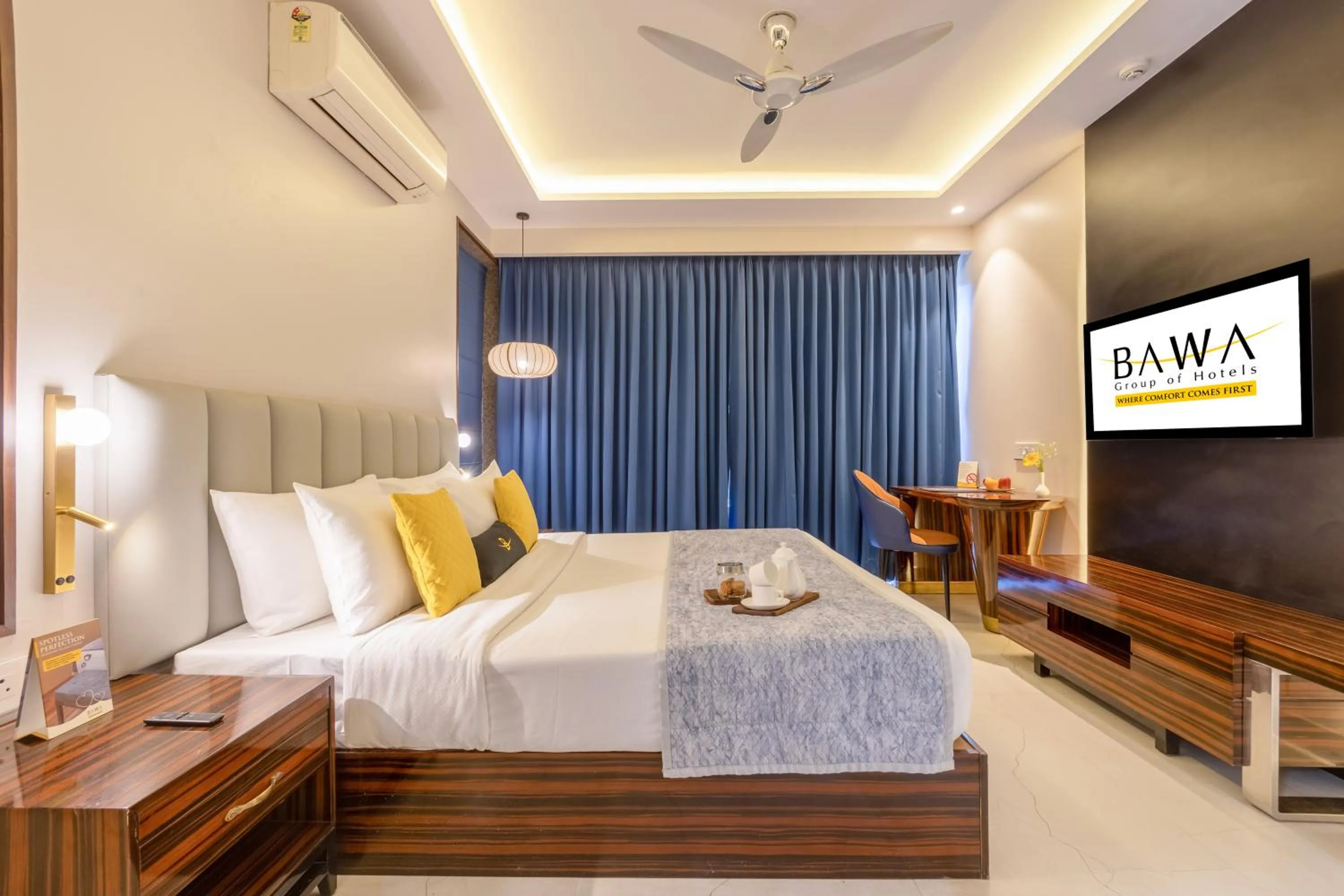 Bed in Hotel Bawa Gurgaon Medanta