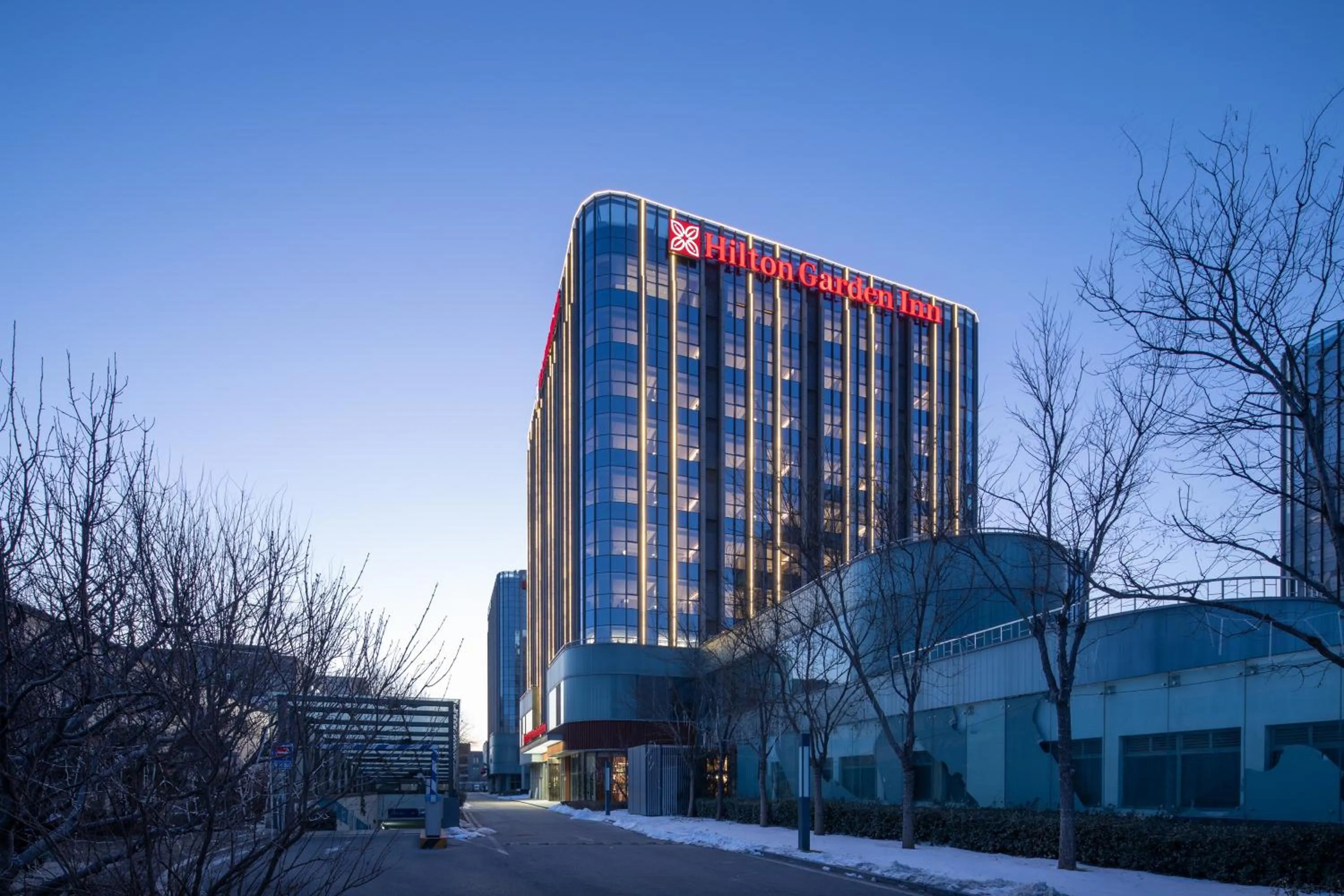 Property building in Hilton Garden Inn Beijing Daxing Jinyuan Road