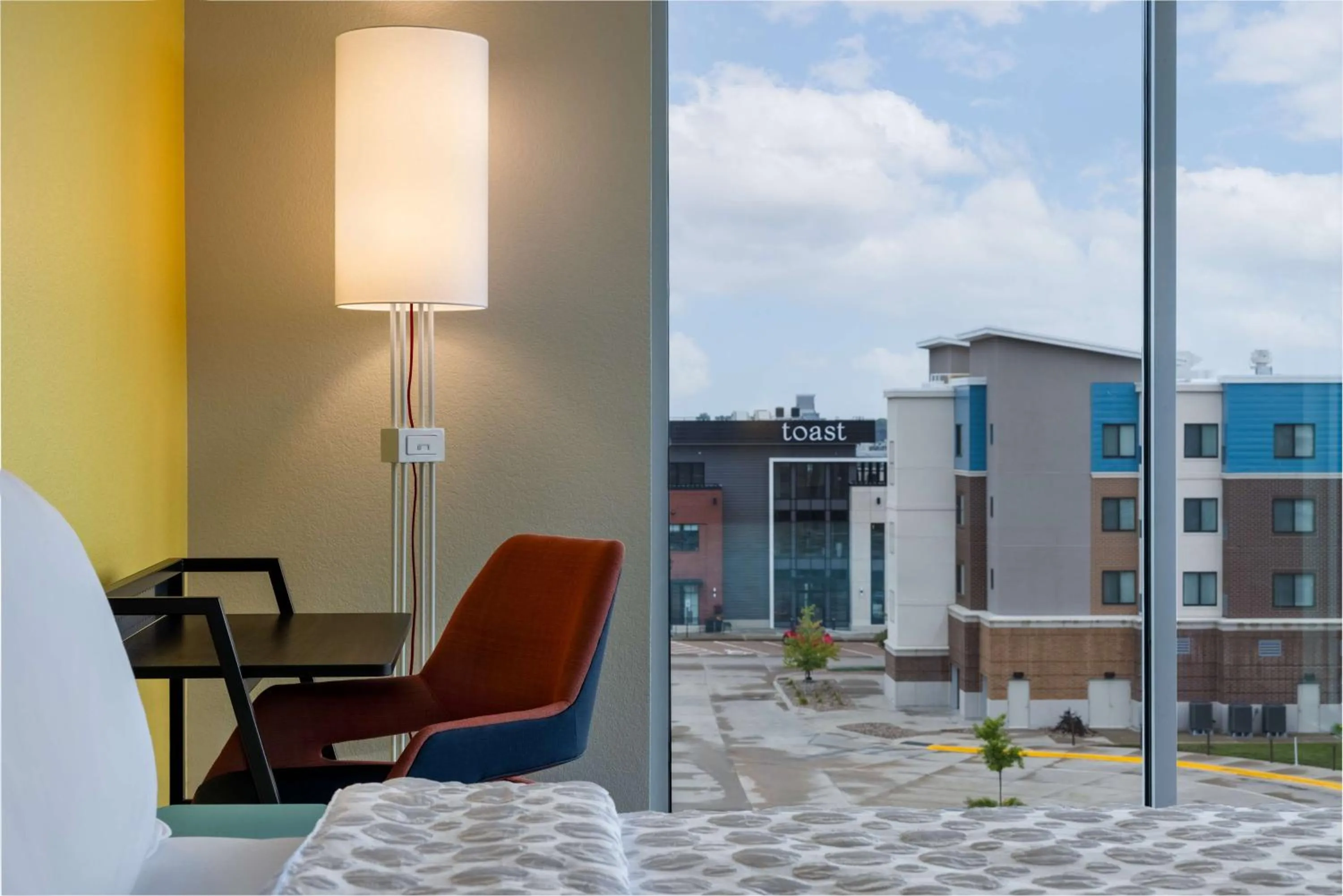 Bedroom in Tru By Hilton Ankeny