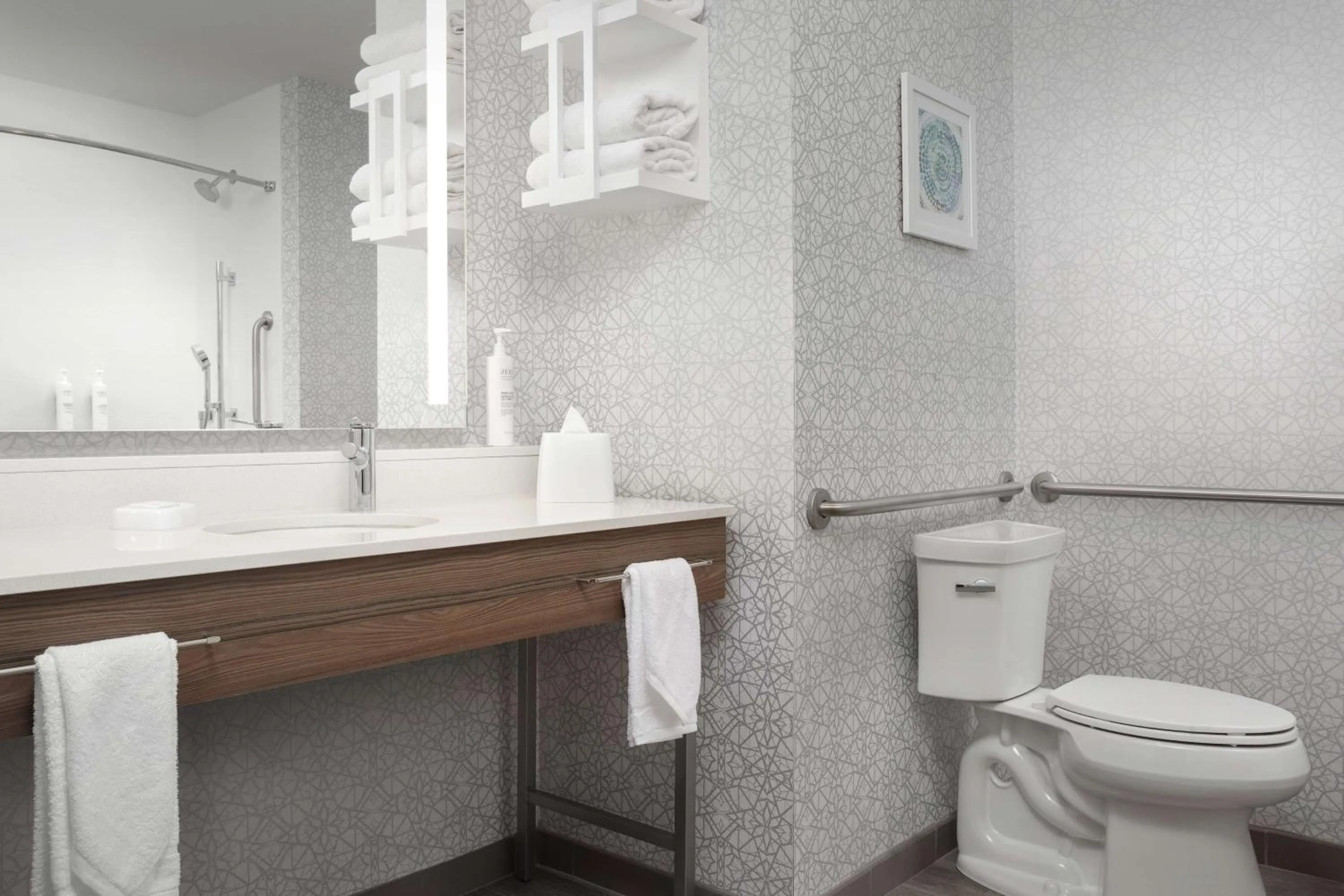 Bathroom in Hampton Inn & Suites Naples South