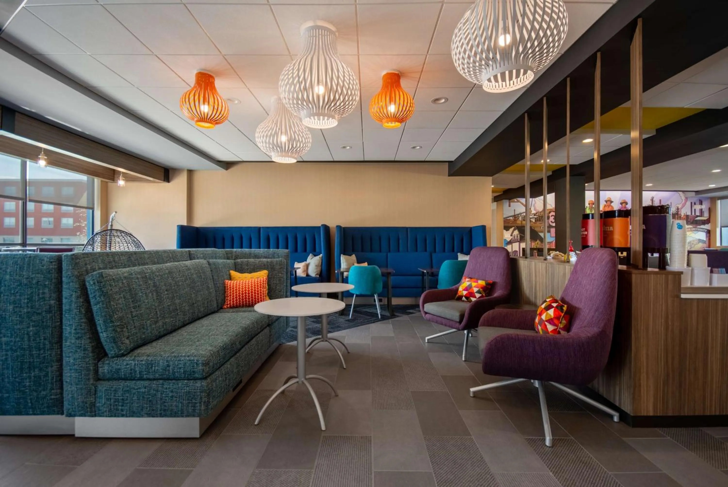 Lobby or reception in Tru By Hilton Merrillville