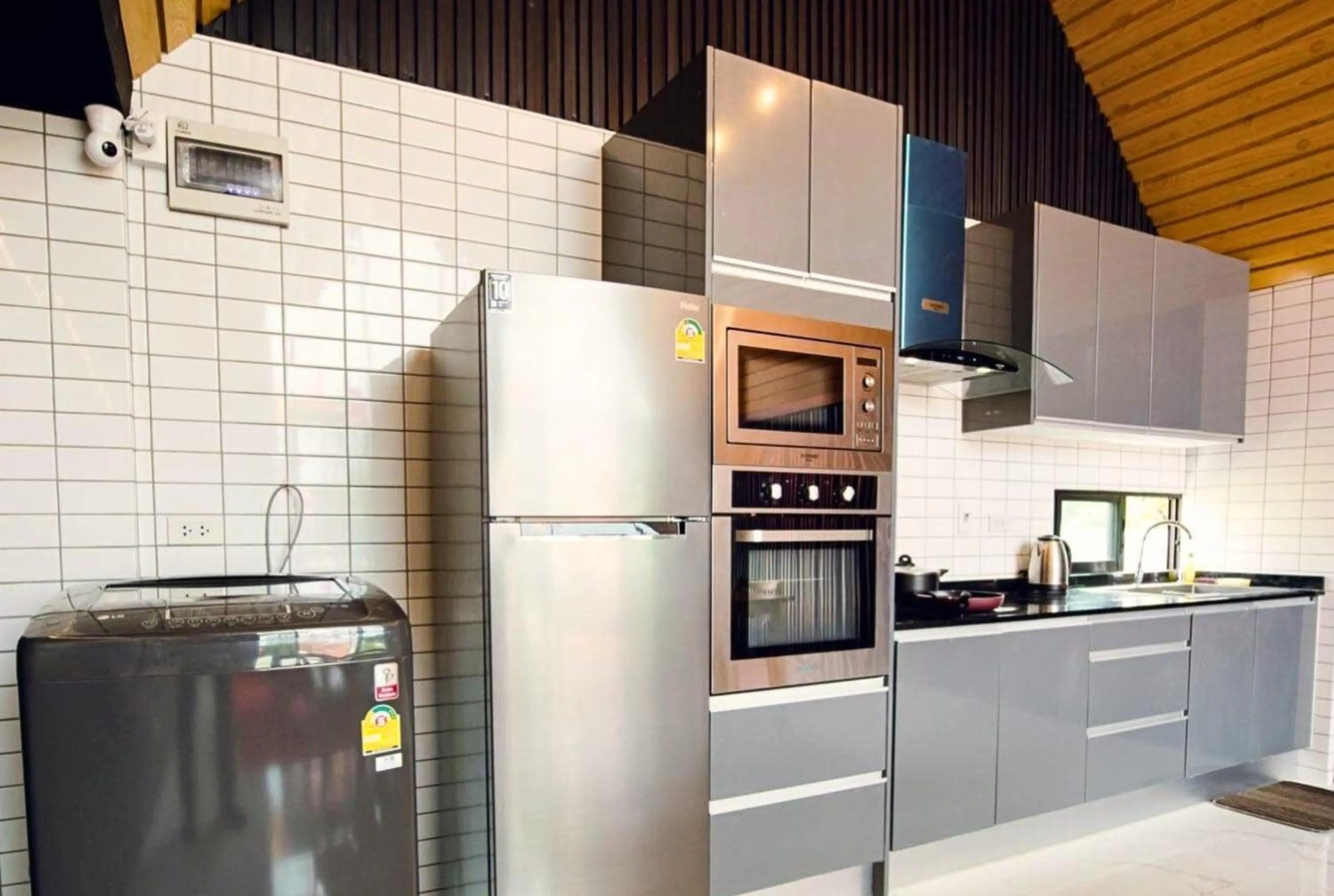 Kitchen or kitchenette in NP Pool Villa Hua Hin