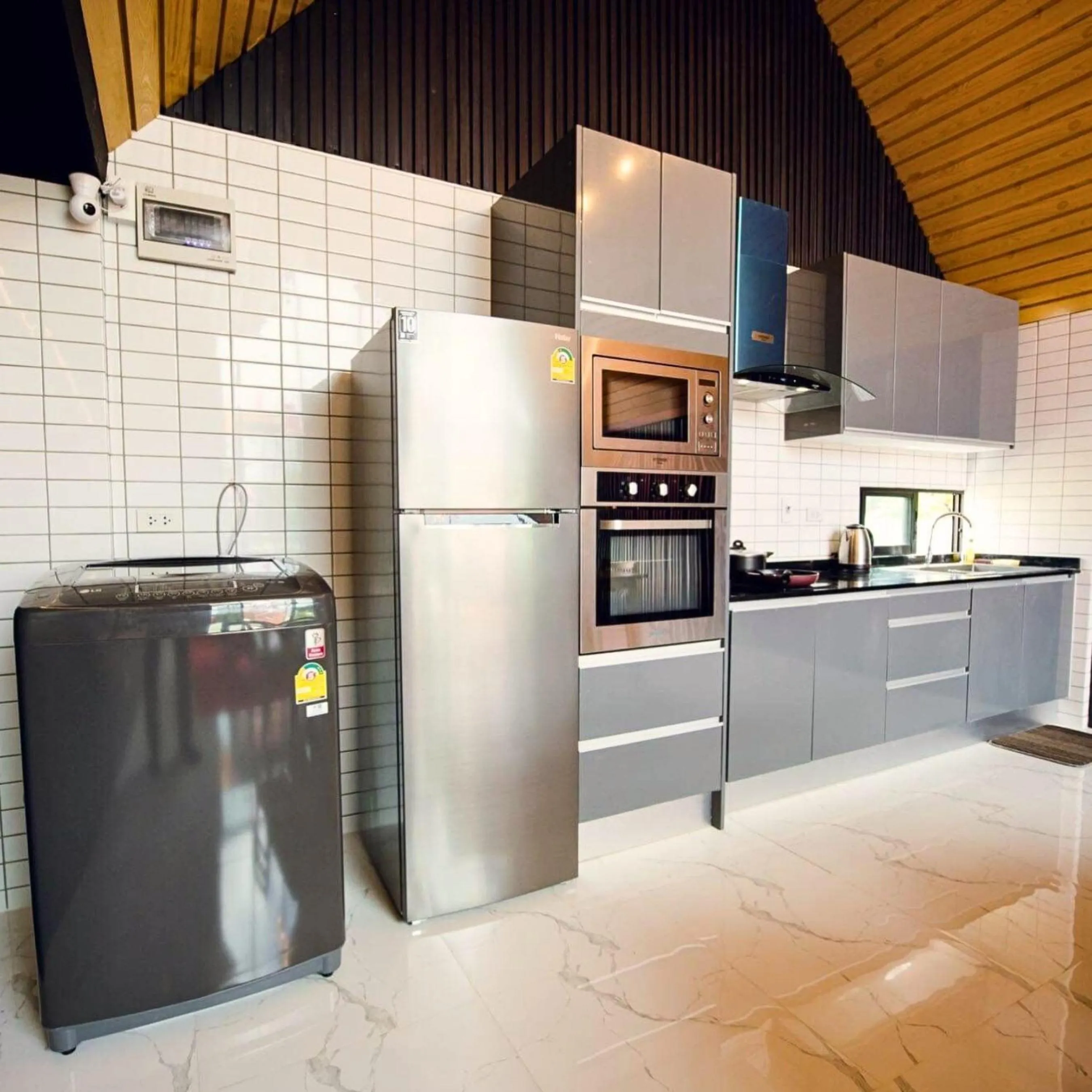 Kitchen or kitchenette in NP Pool Villa Hua Hin