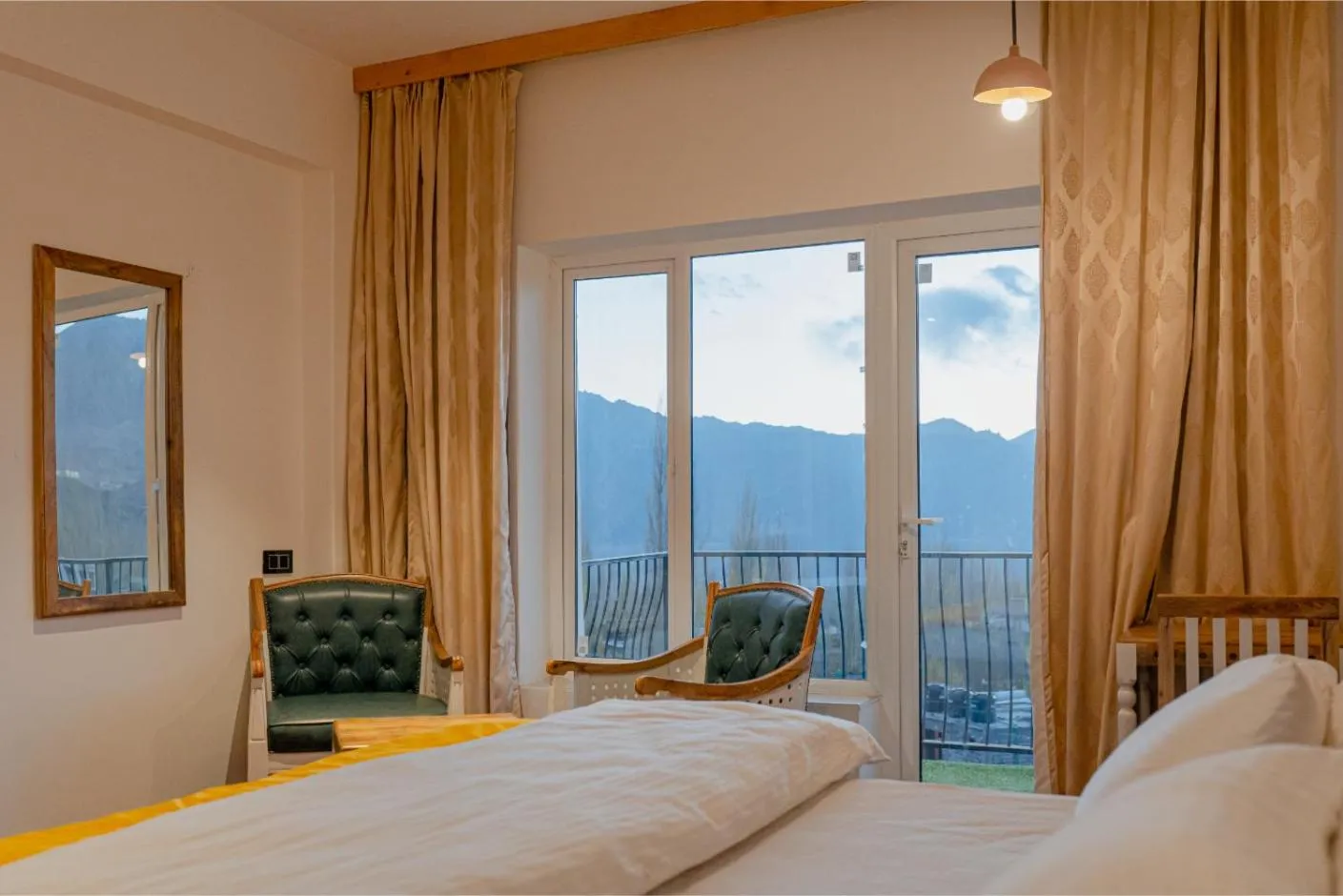 Bed in Hotel El Castello