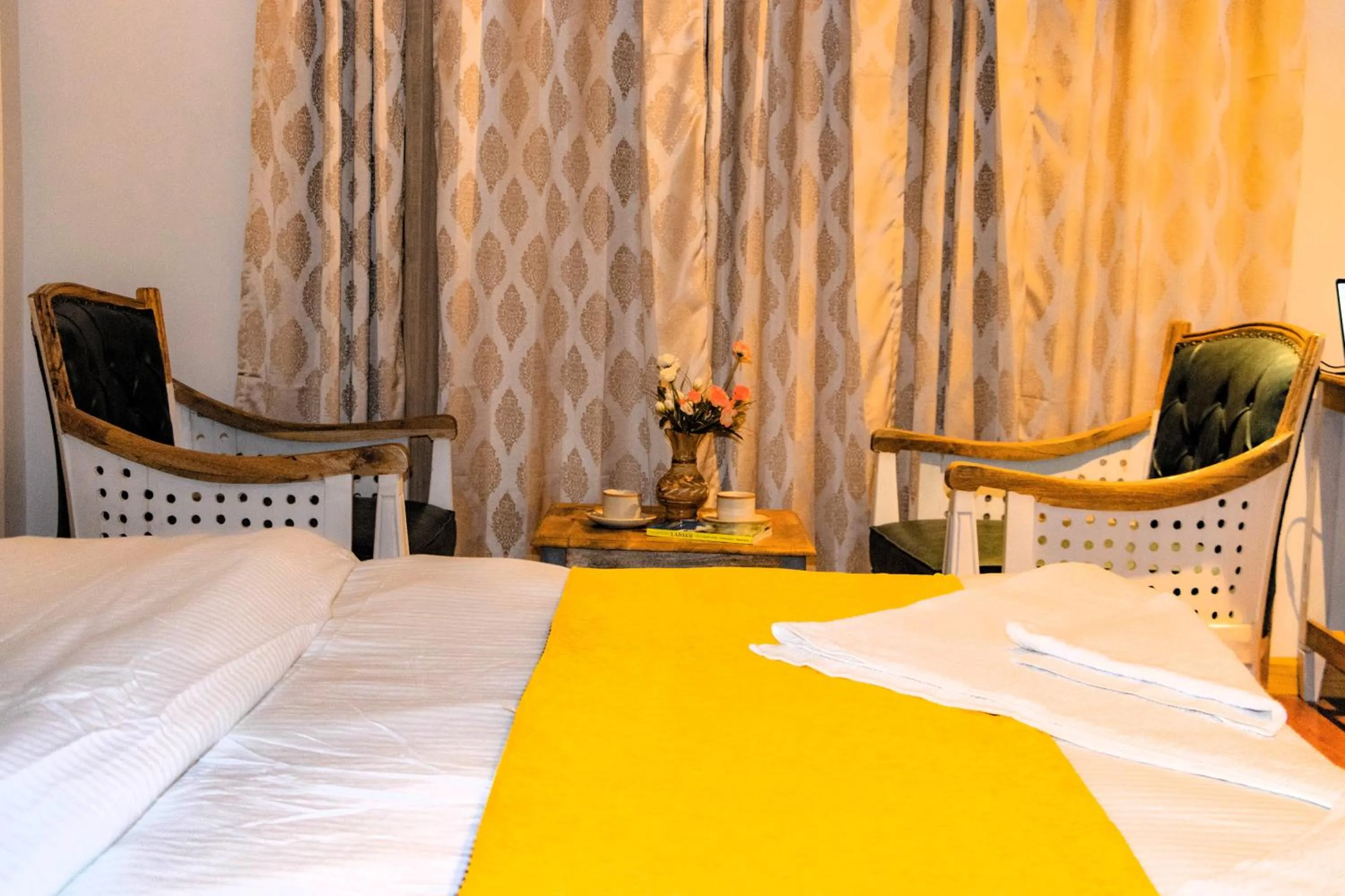 Bed in Hotel El Castello