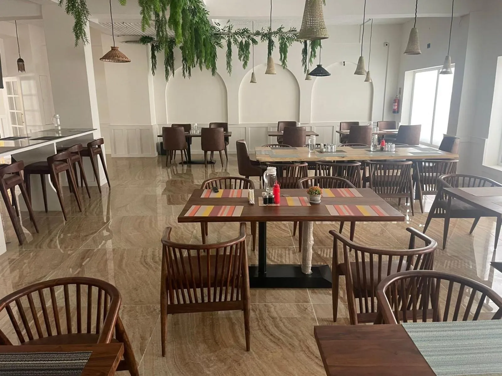 Restaurant/places to eat in Hotel El Castello