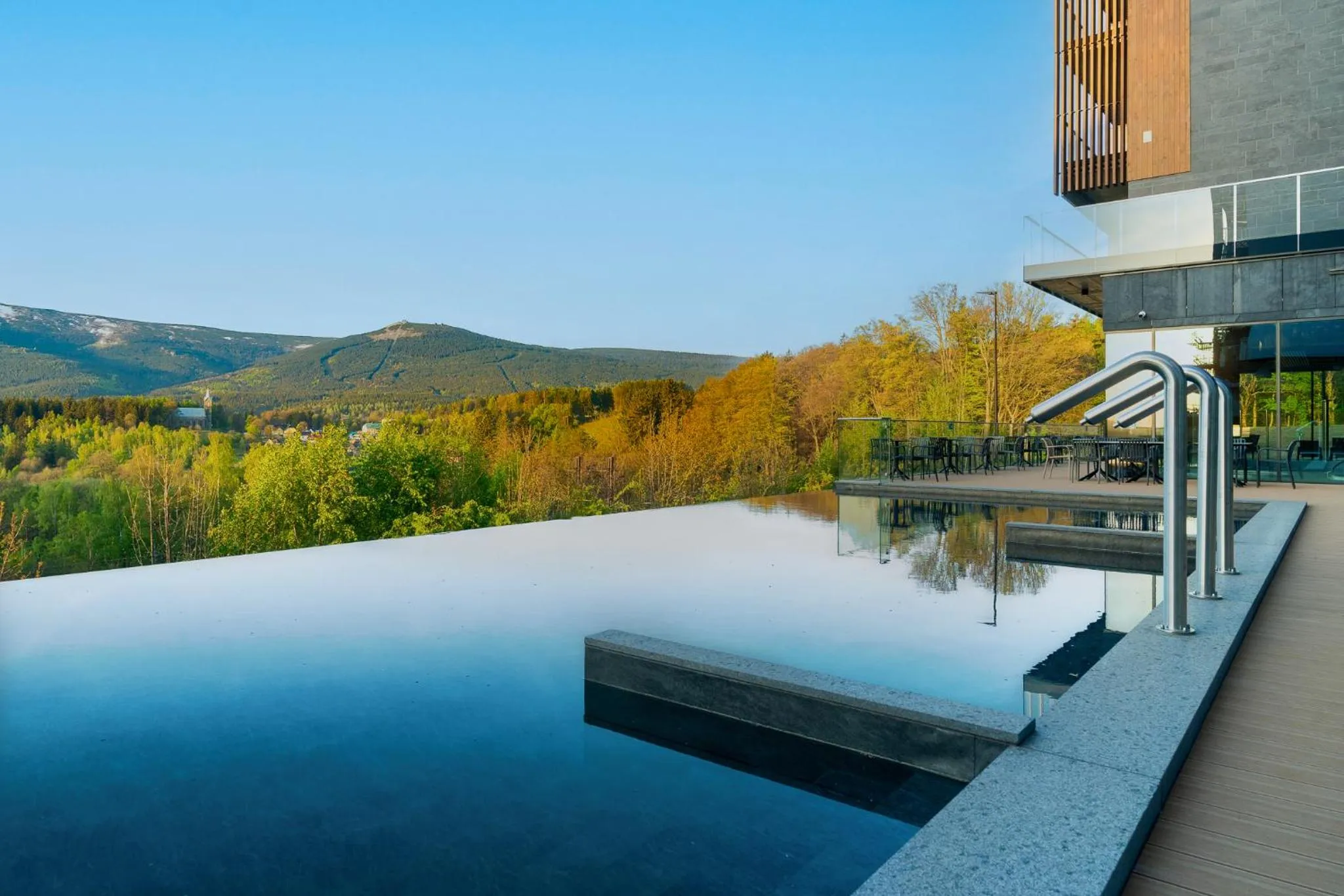 Swimming pool in Happy Valley Resort Szklarska Poręba