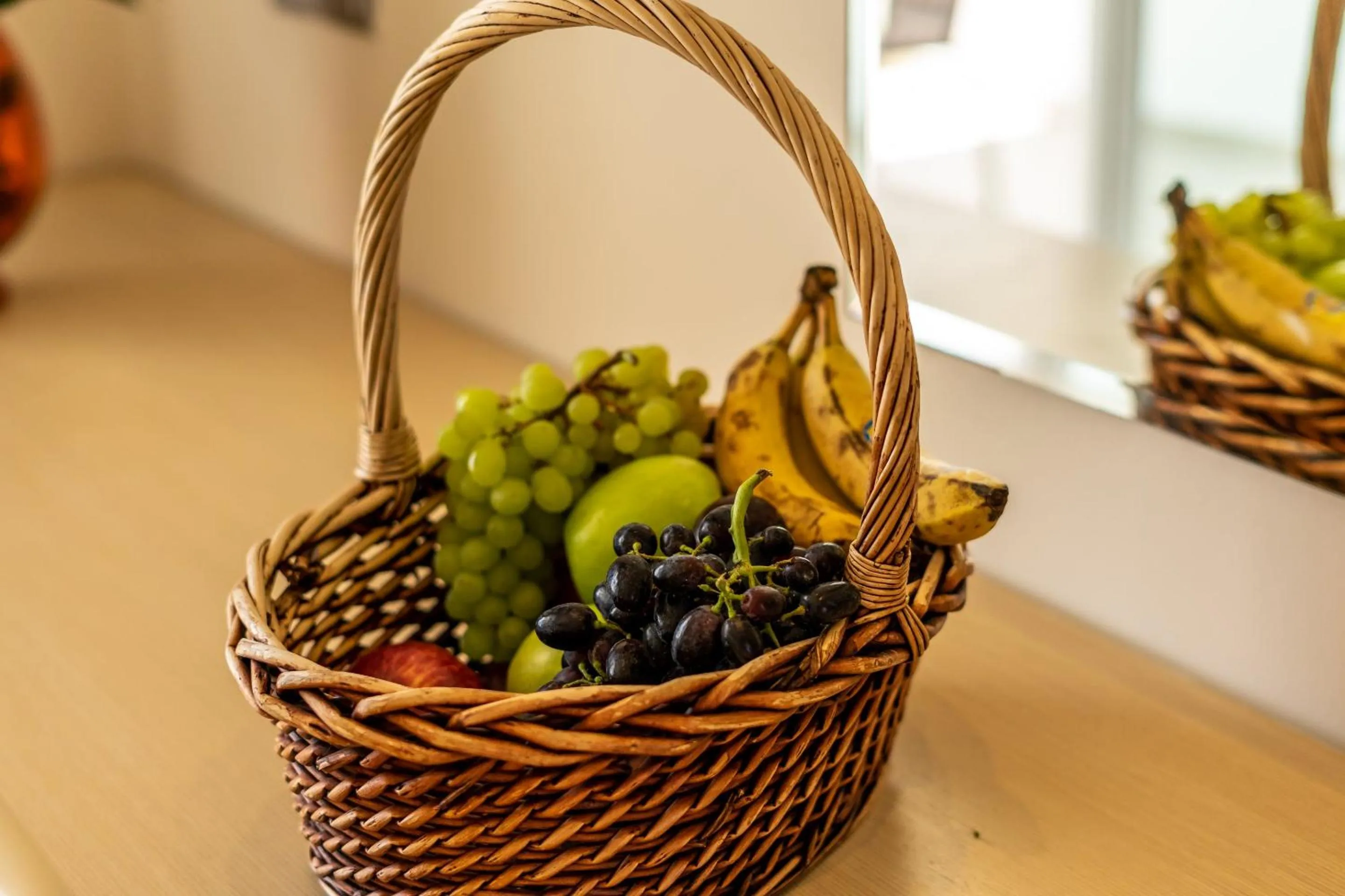 Food in Kamari Beach