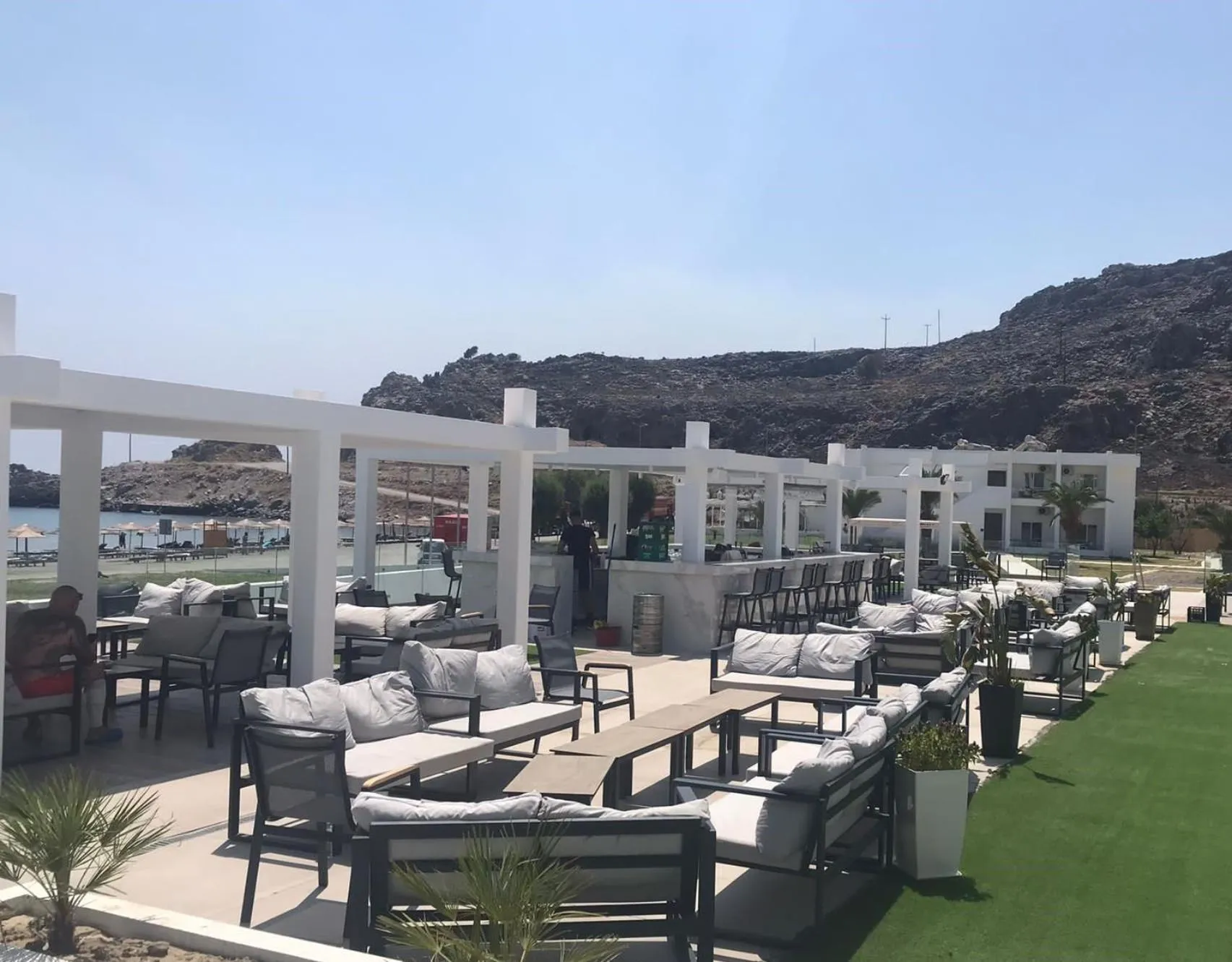 Restaurant/places to eat in Kamari Beach