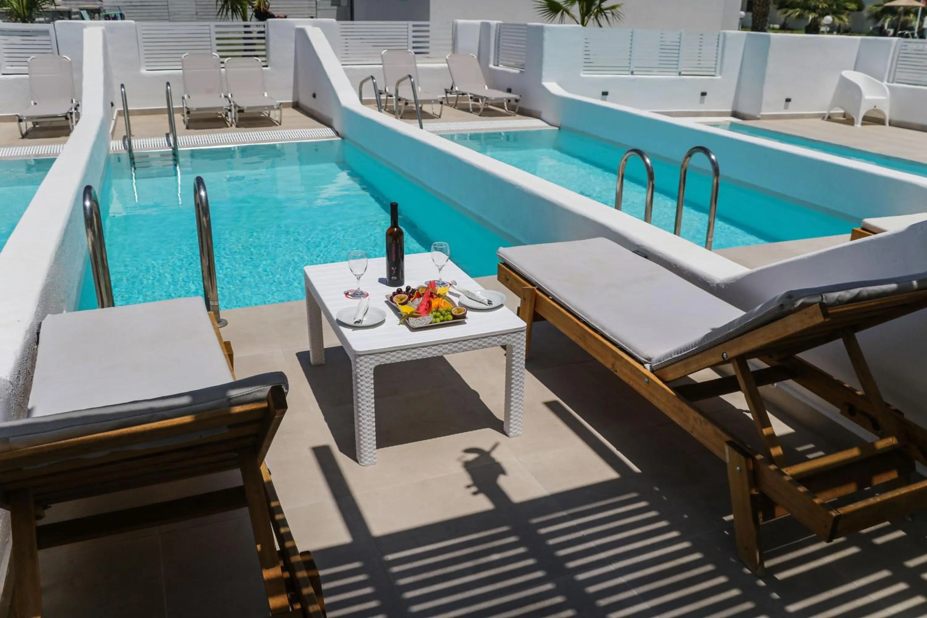 Swimming pool in Kamari Beach