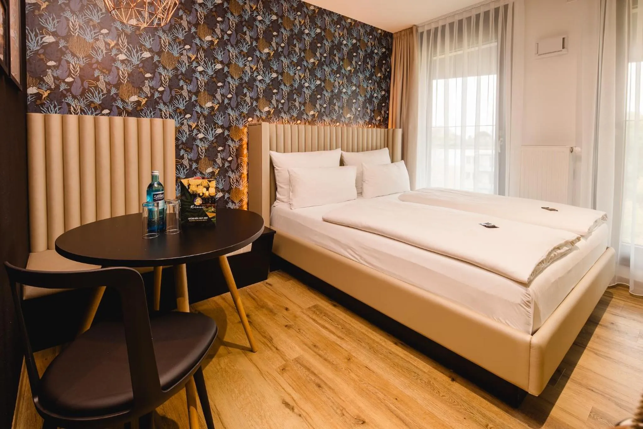 Photo of the whole room, Bed in Rioca Frankfurt Posto 7