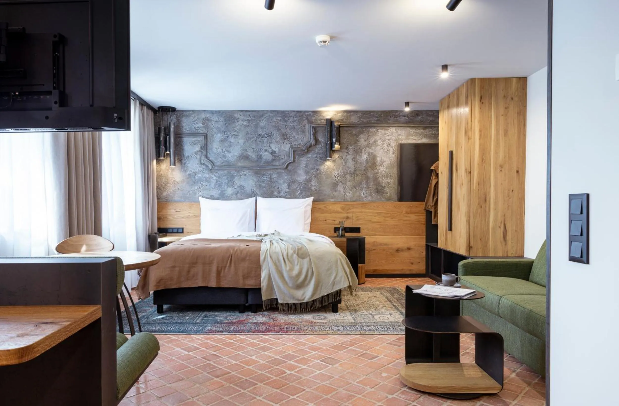 Photo of the whole room, Bed in Nomadic Urban Premium Suites