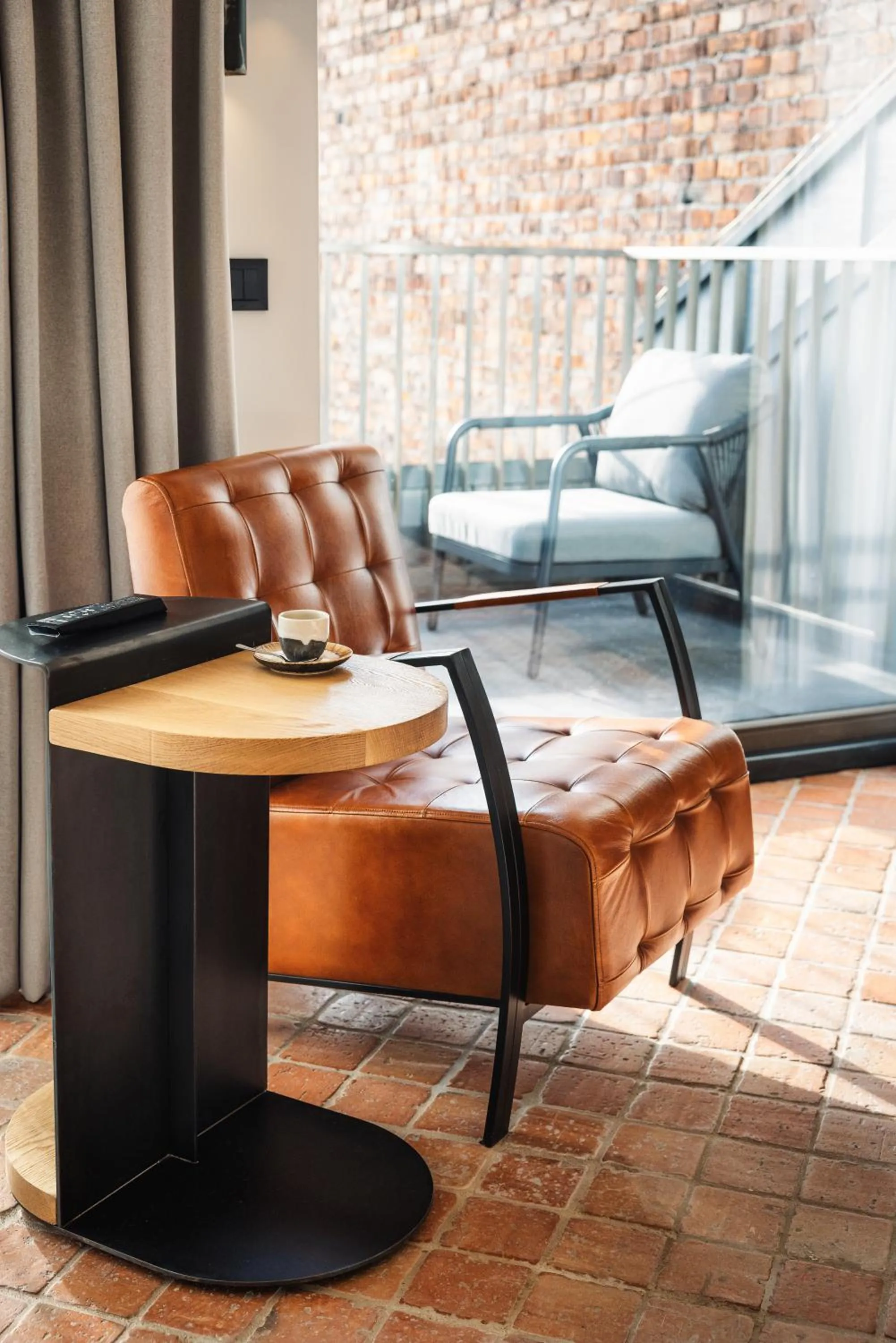 Seating area in Nomadic Urban Premium Suites