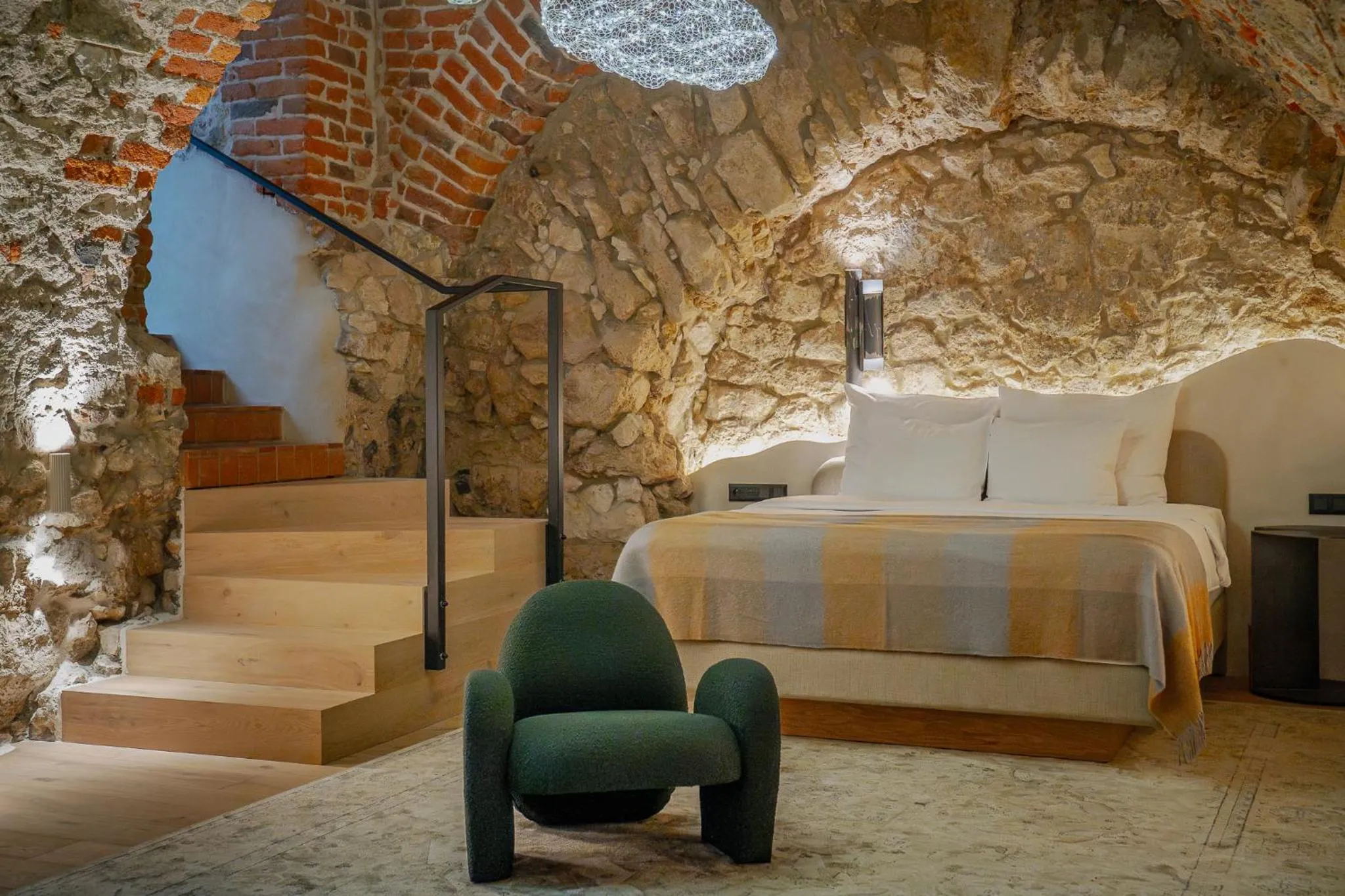 Bed in Nomadic Urban Premium Suites