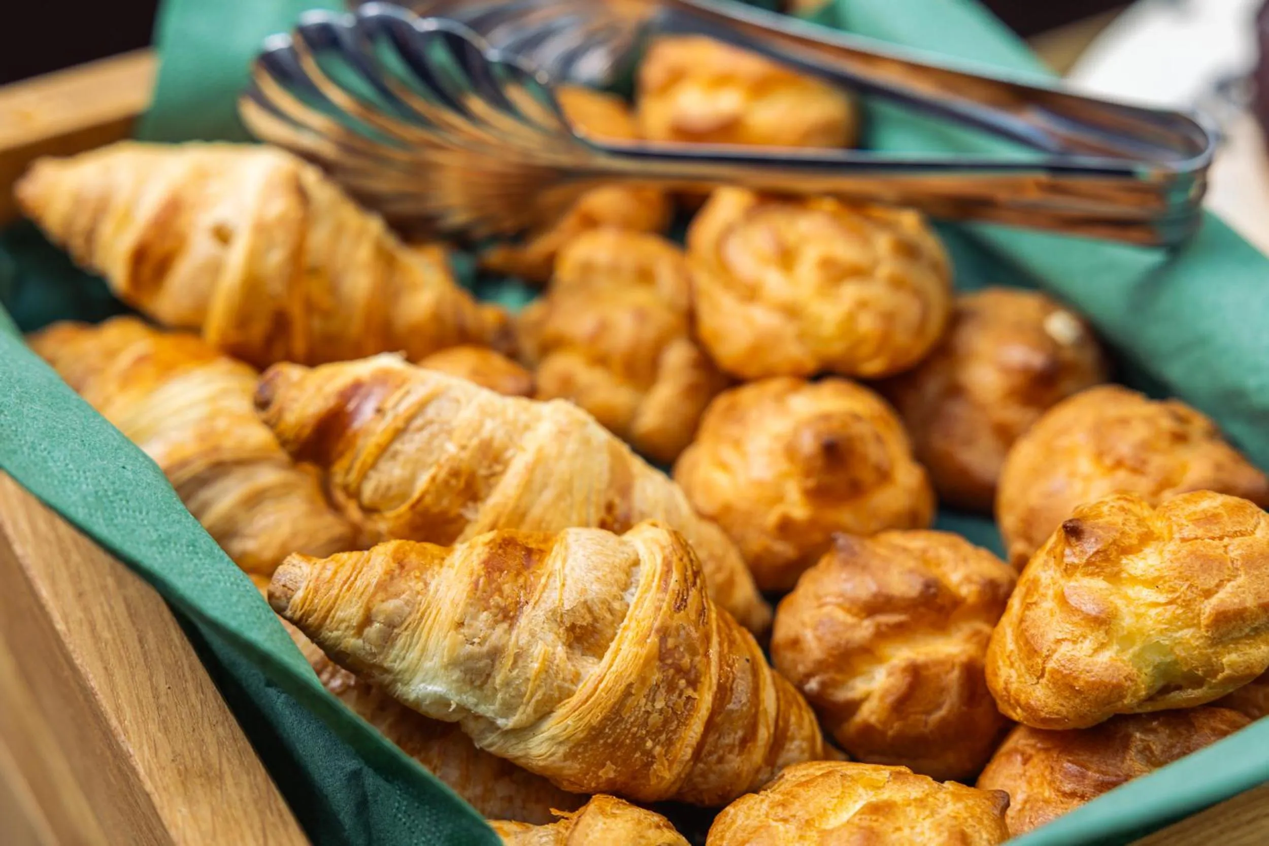 Breakfast in Nomadic Urban Premium Suites