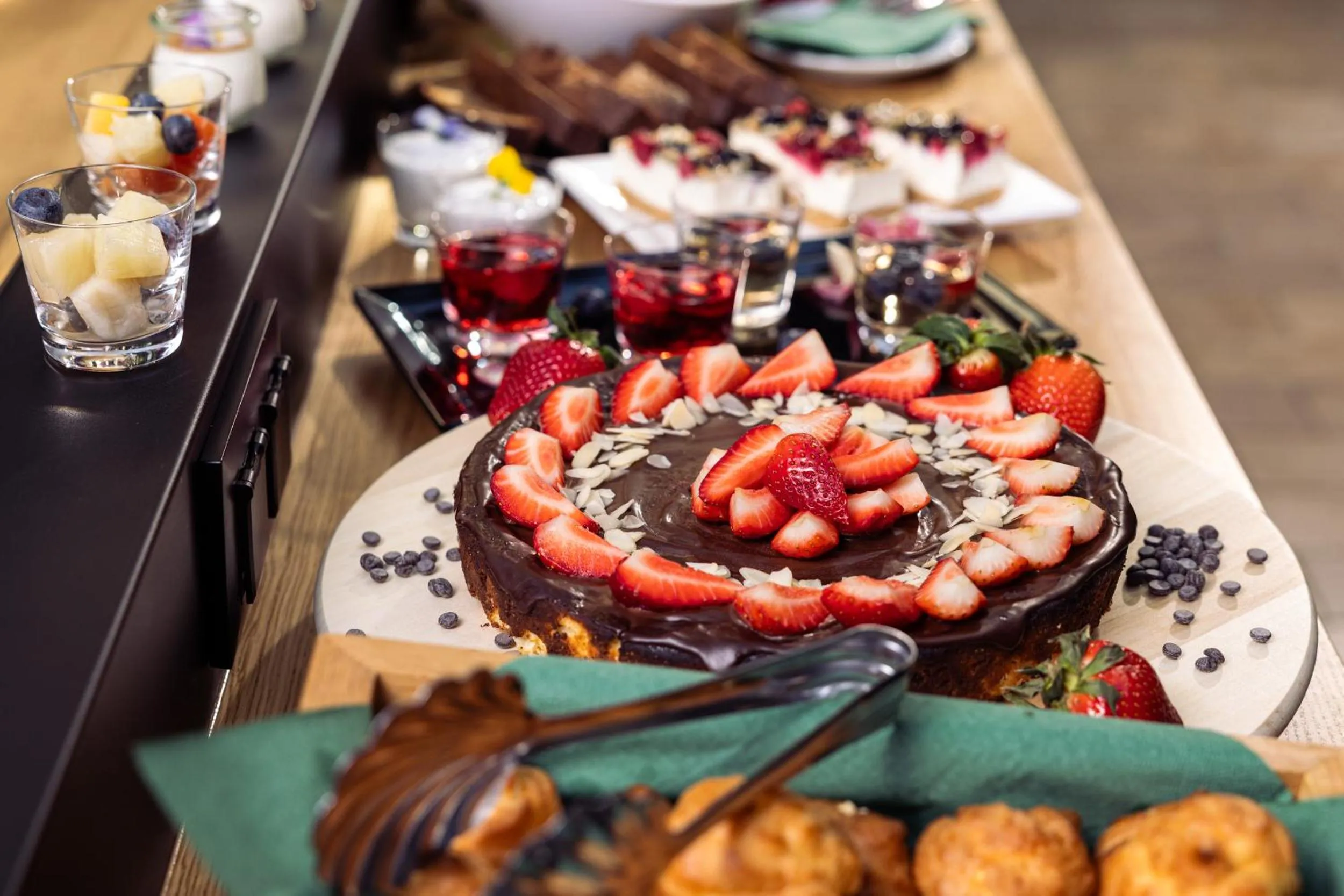 Breakfast in Nomadic Urban Premium Suites