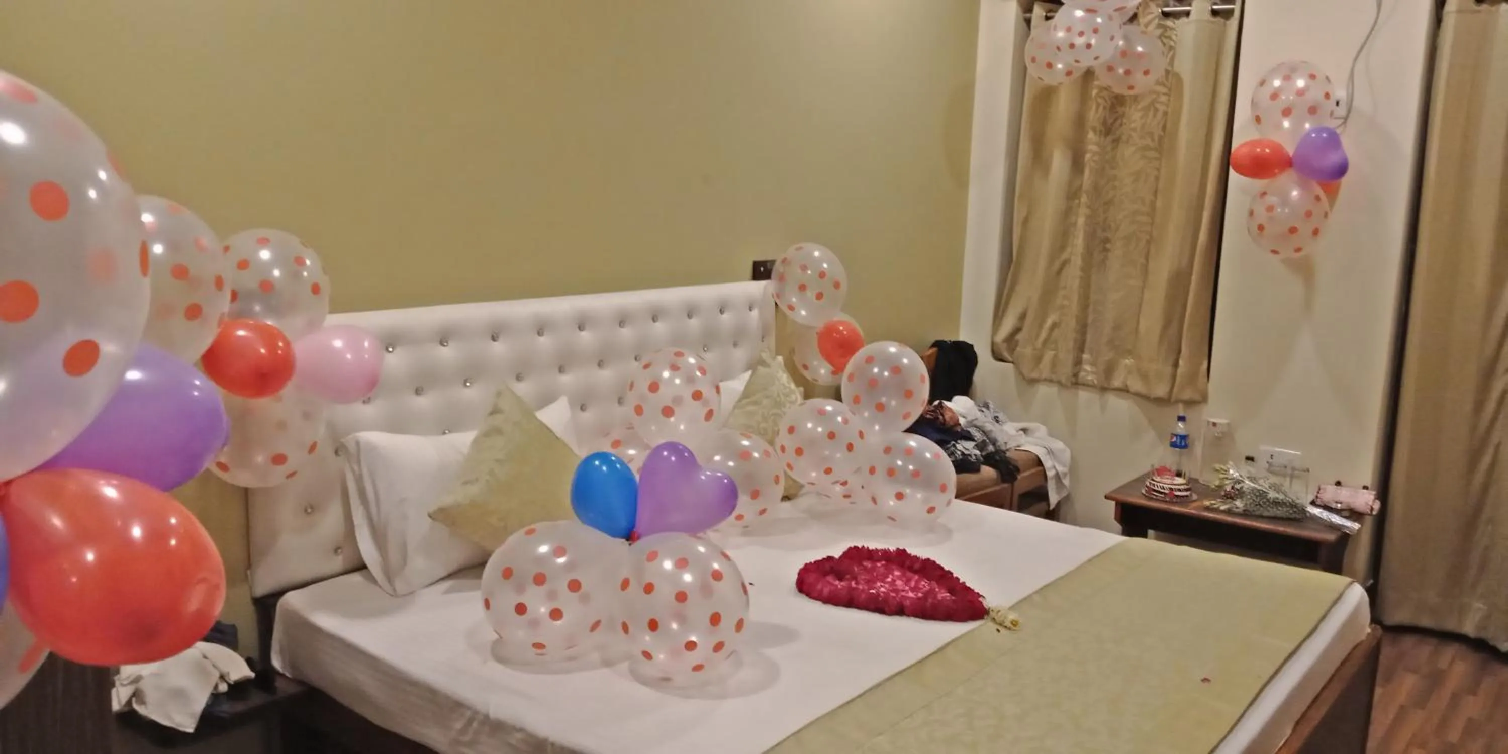 Bed in Hotel Gokul Grand