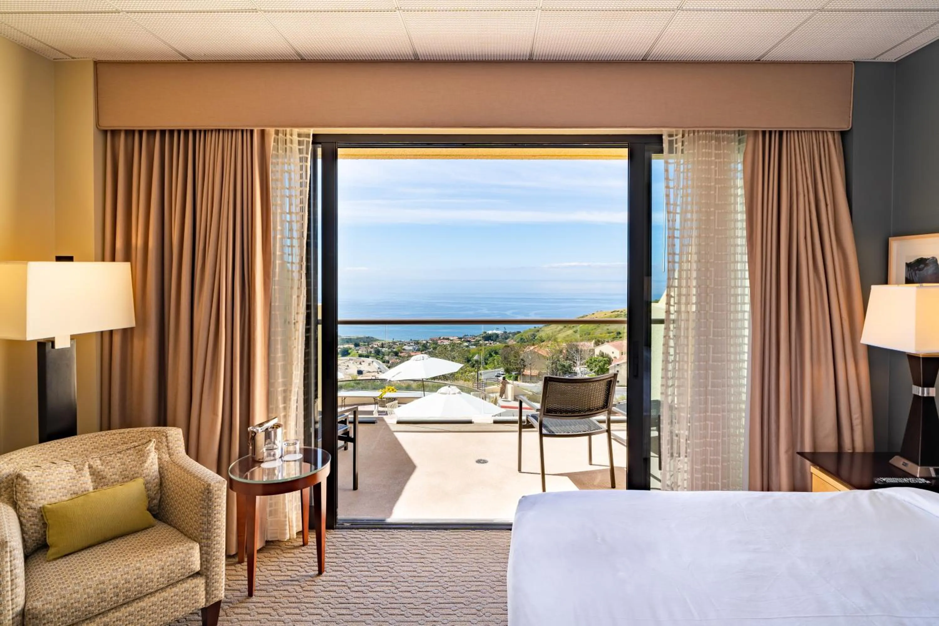 Sea view, Bed in Villa Graziadio Executive Center at Pepperdine University