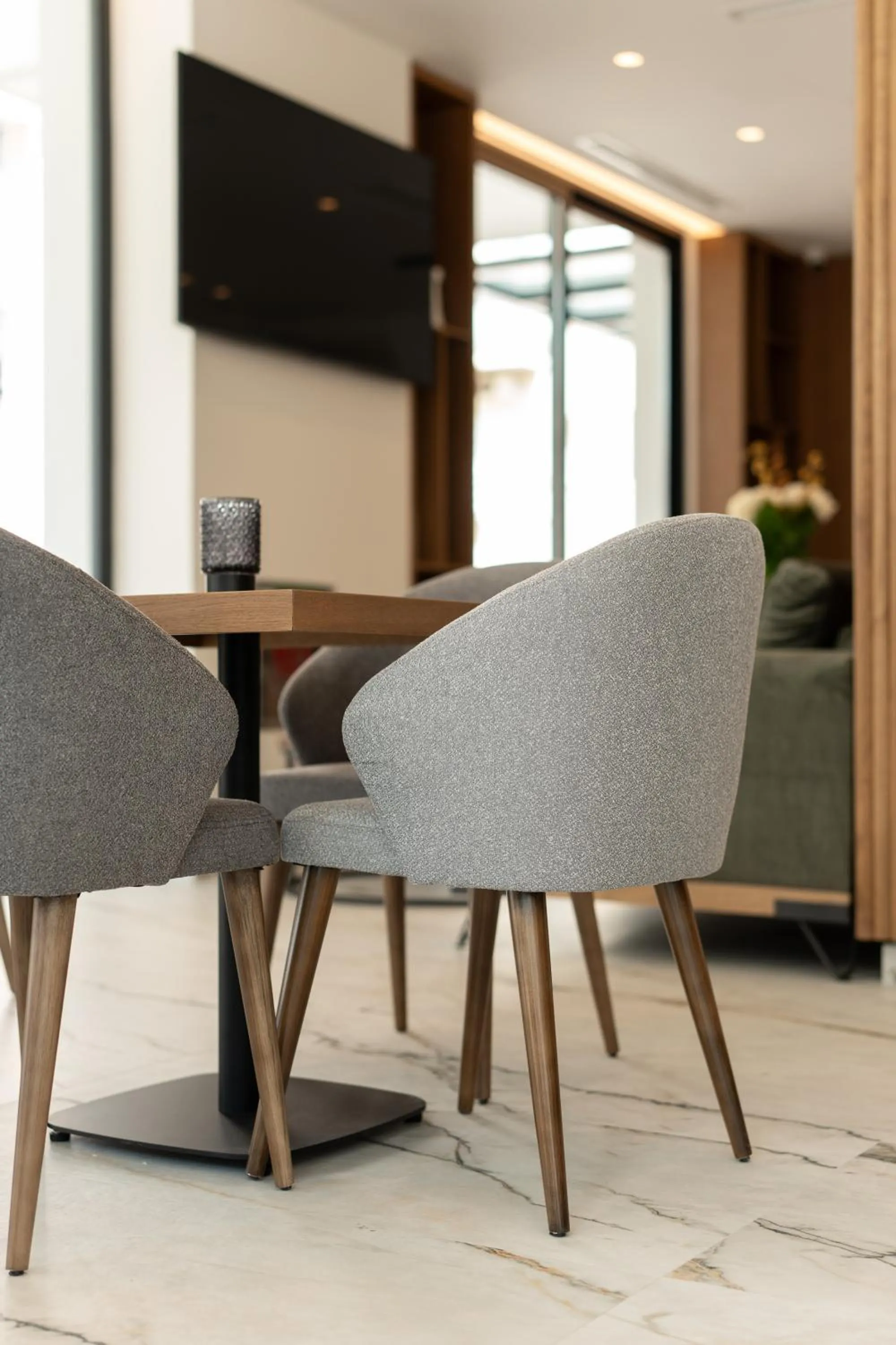 Restaurant/places to eat in Volos Inn Hotel