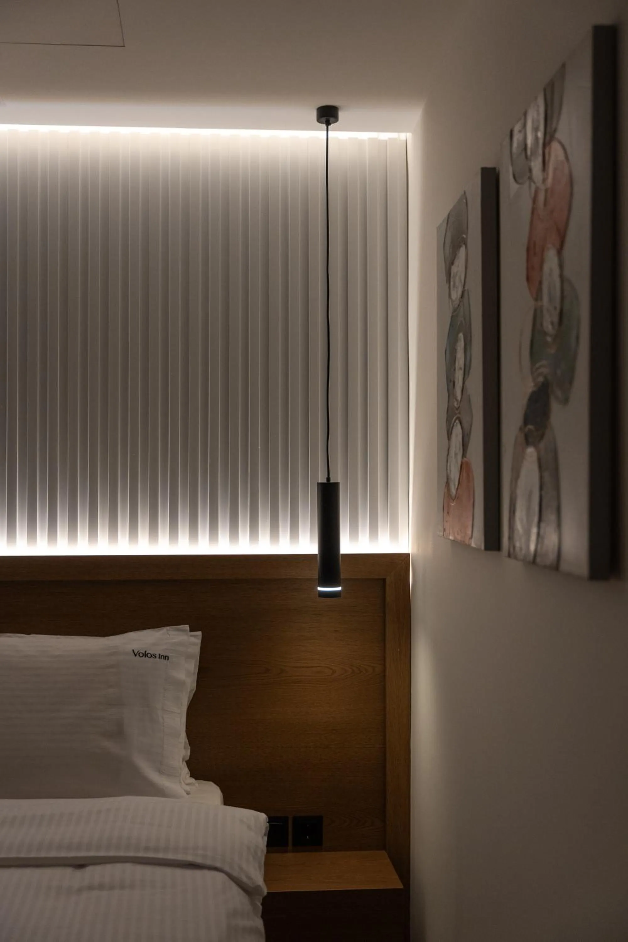 Bed in Volos Inn Hotel